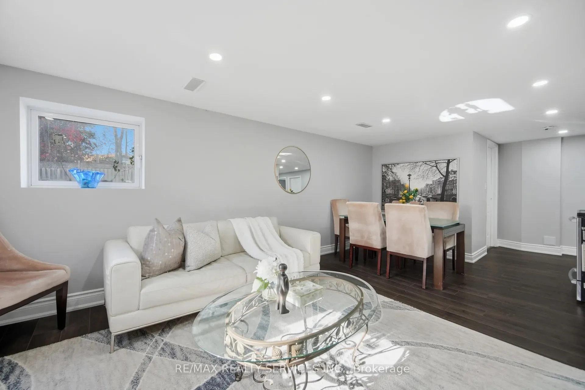607 Woodward Avenue