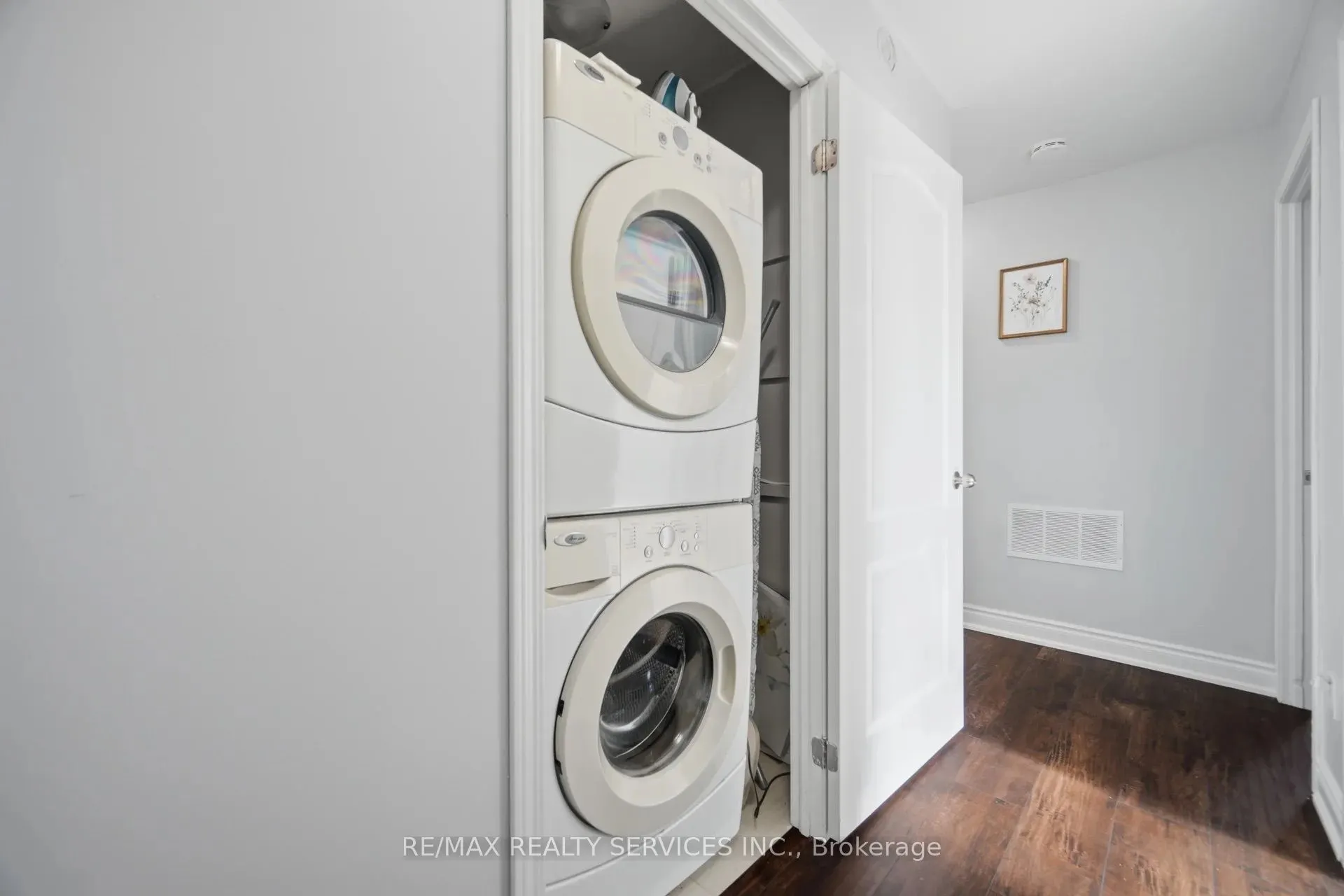 607 Woodward Avenue