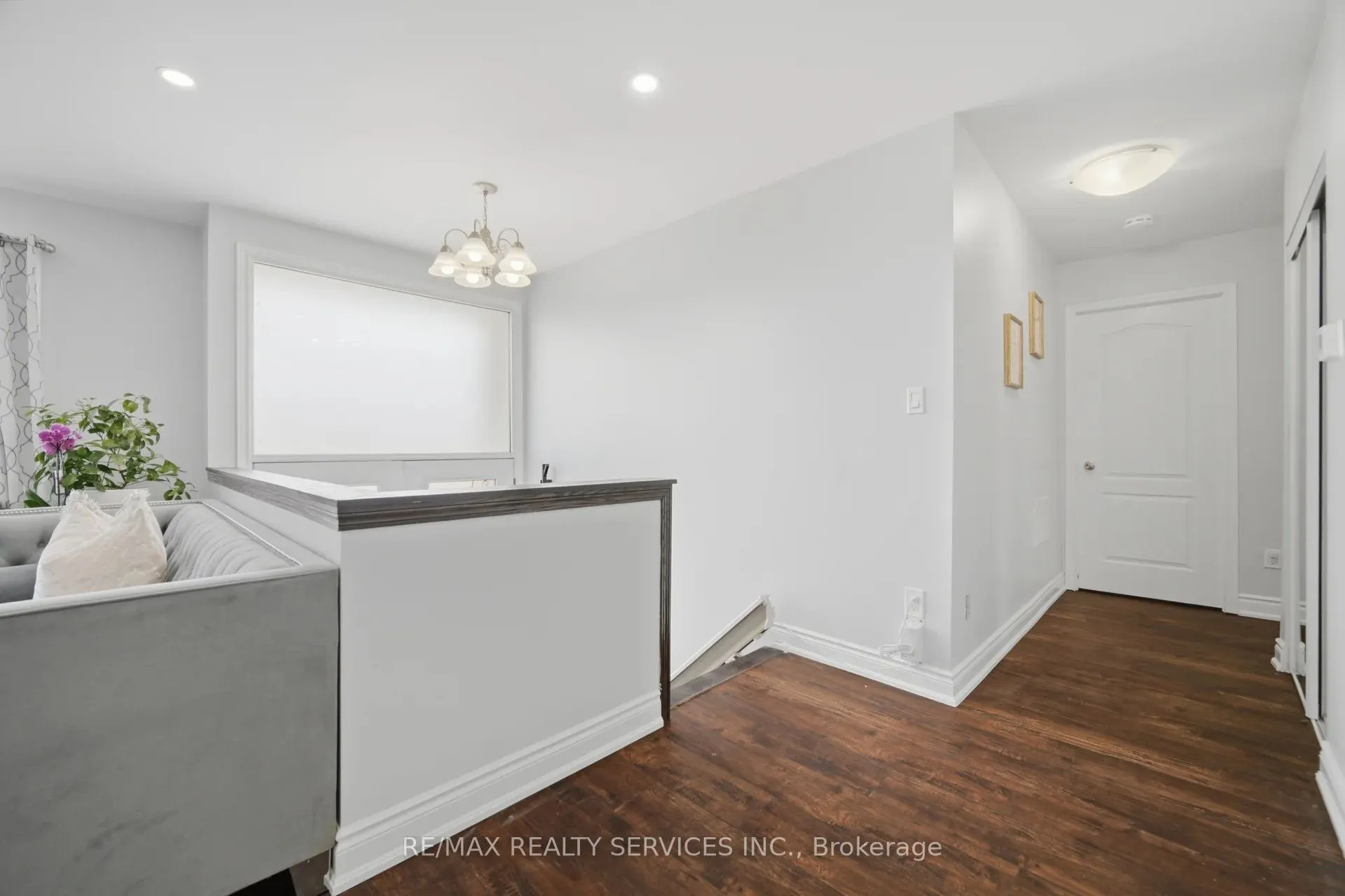 607 Woodward Avenue