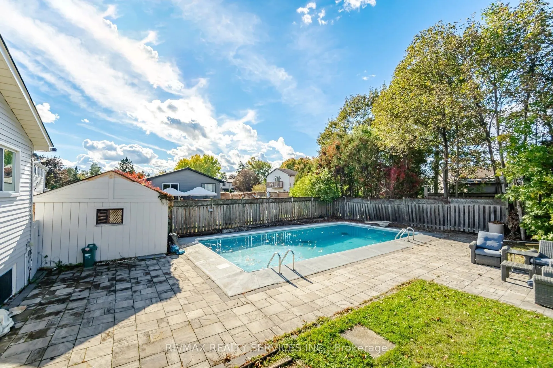 607 Woodward Avenue