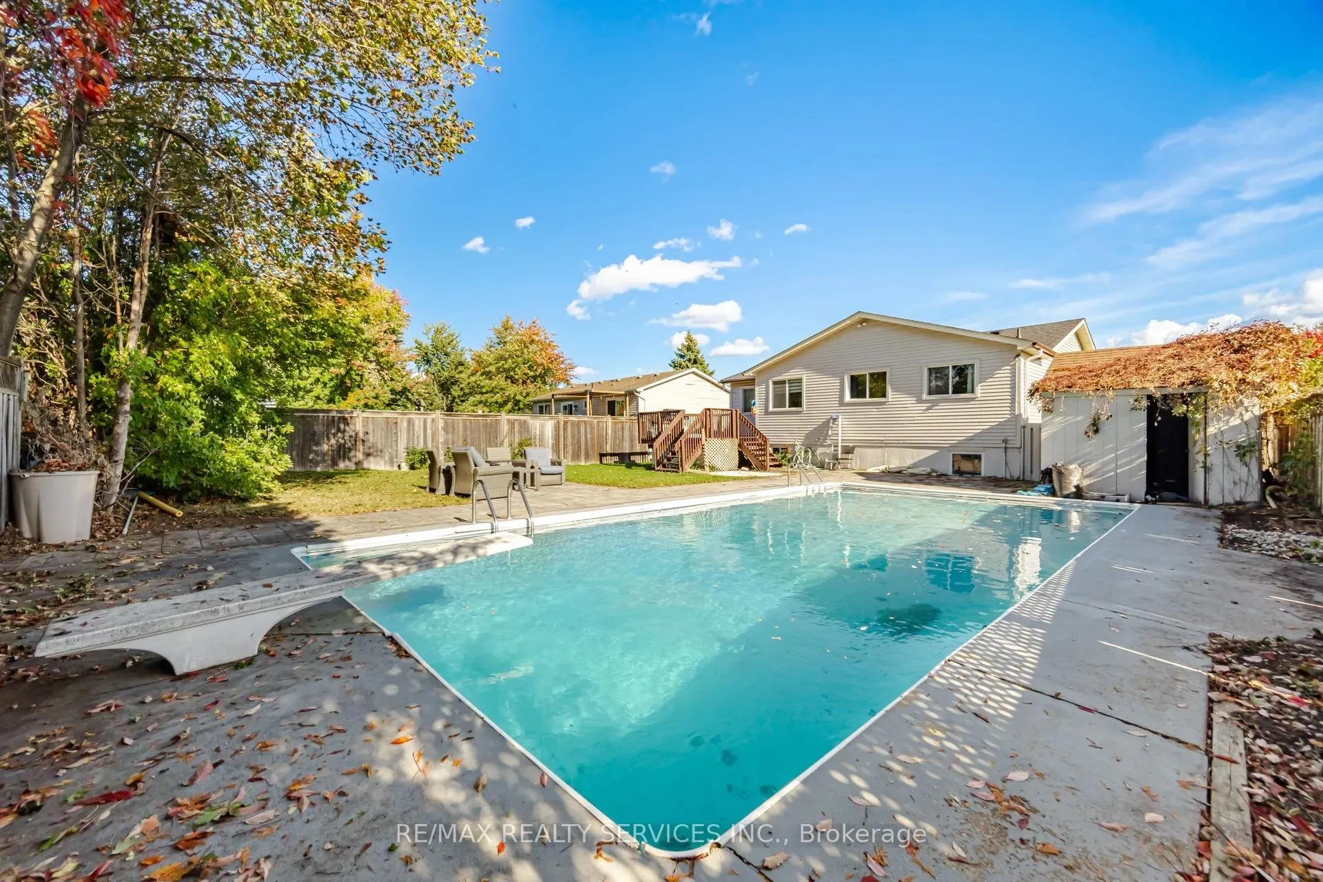 607 Woodward Avenue
