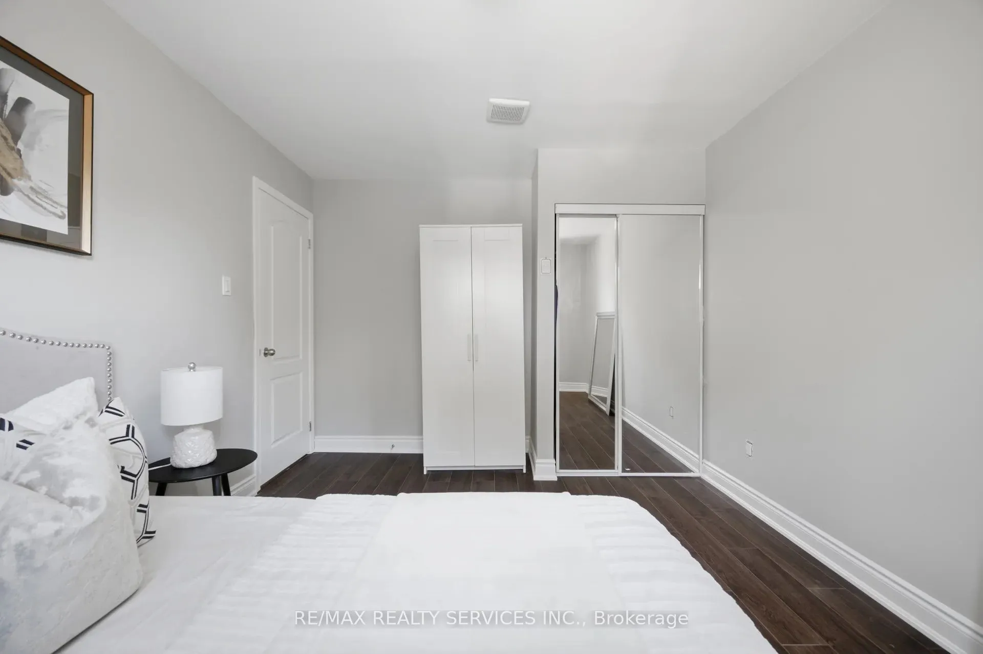 607 Woodward Avenue