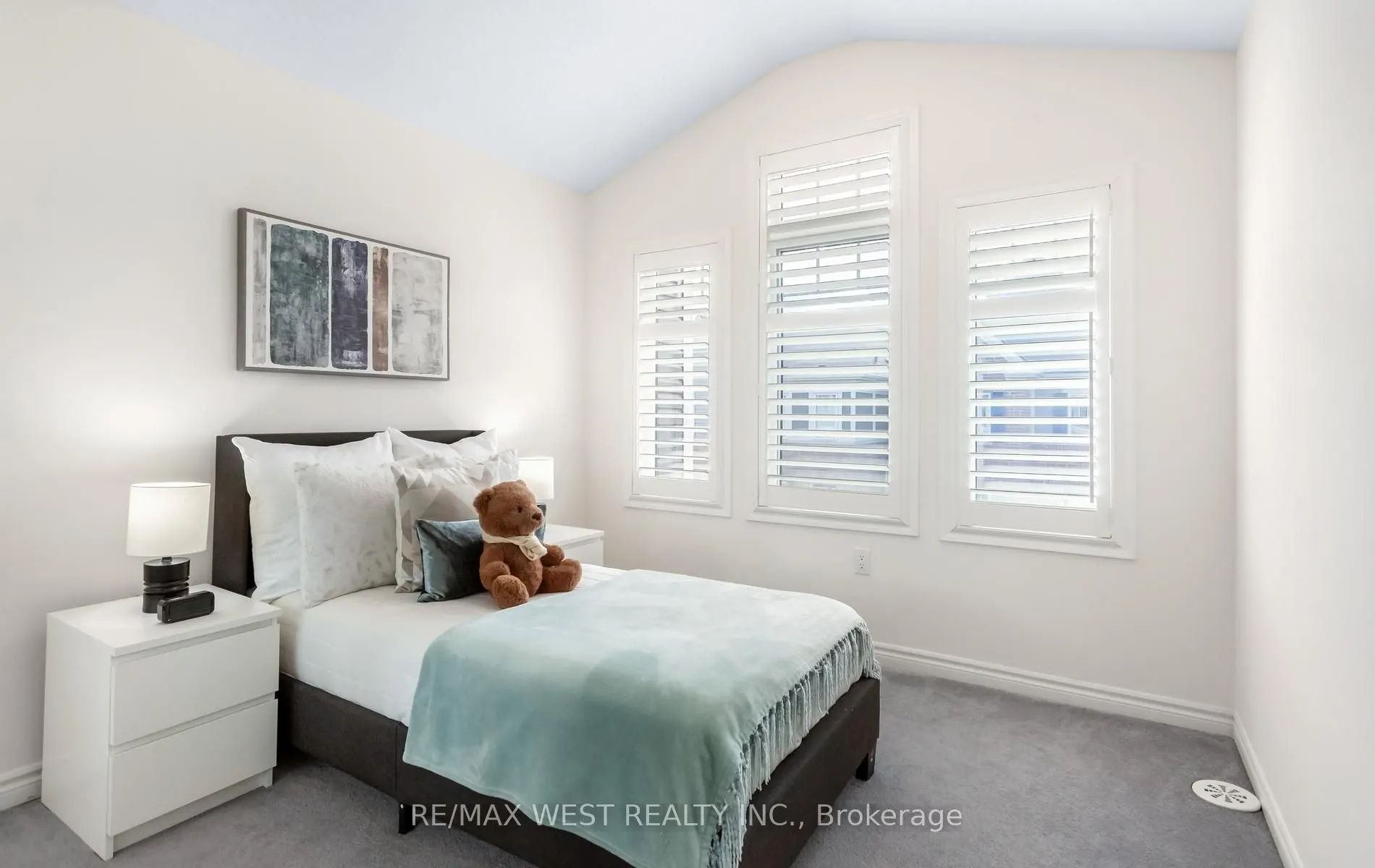 1000 Asleton Boulevard #90