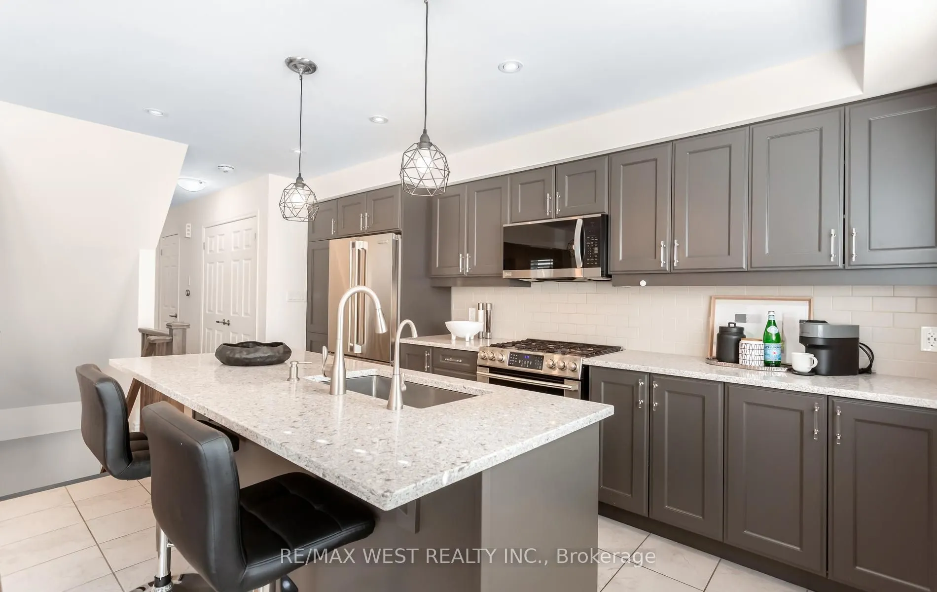 1000 Asleton Boulevard #90
