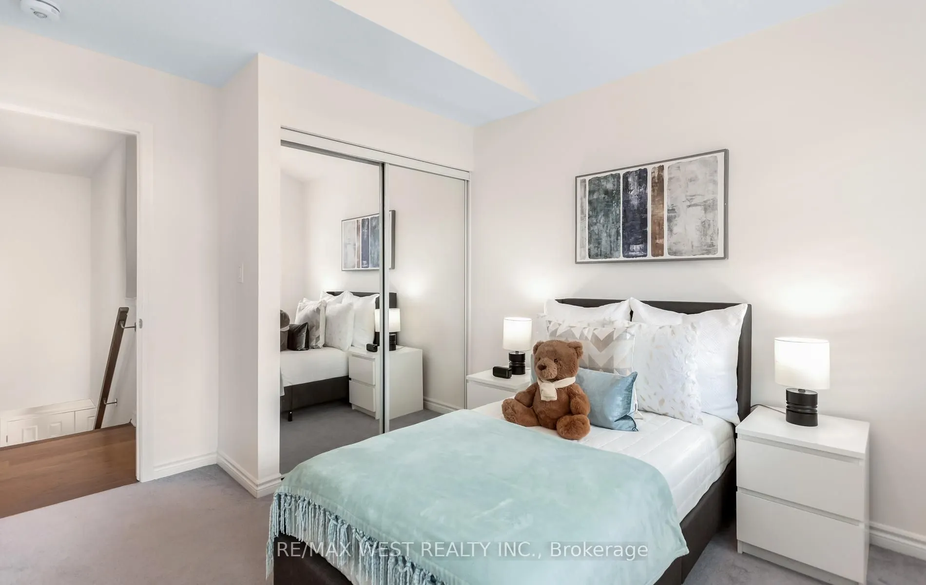 1000 Asleton Boulevard #90