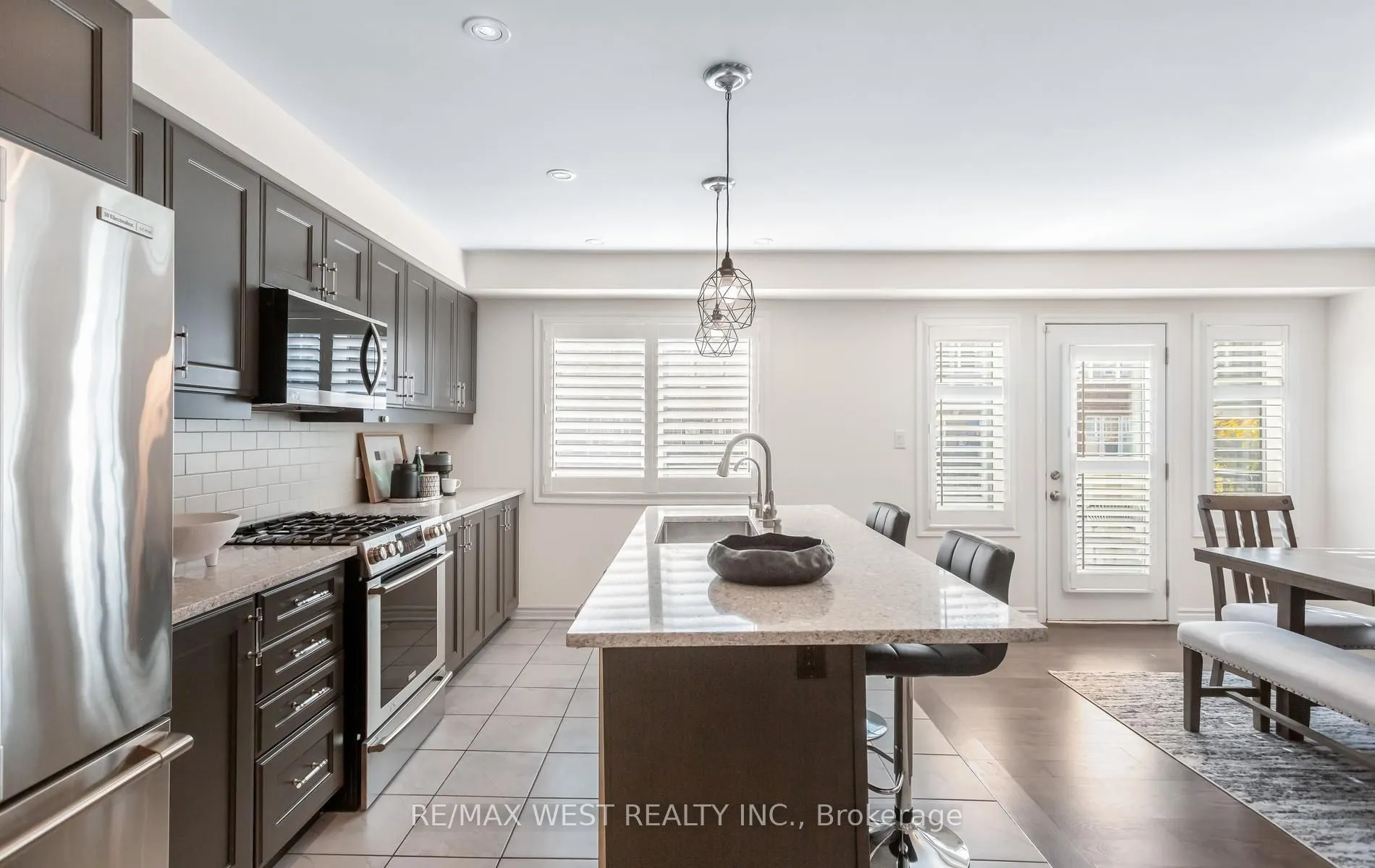 1000 Asleton Boulevard #90