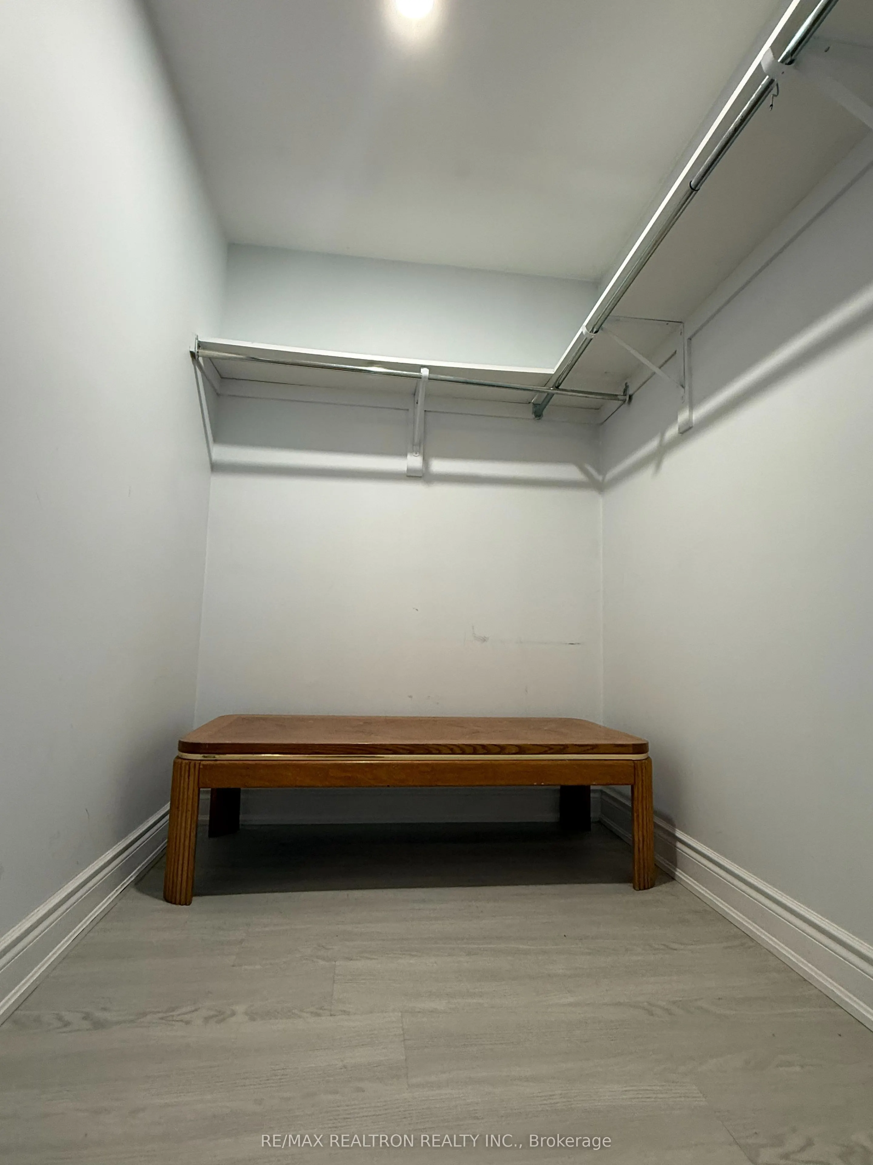 5793 Tayside Crescent #Basement