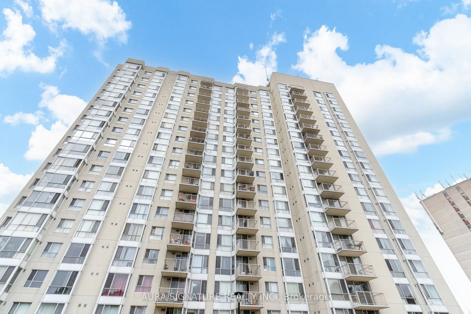3077 Weston Road #401