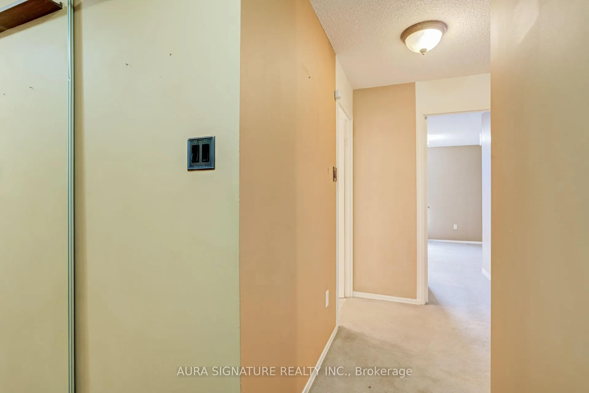 3077 Weston Road #401