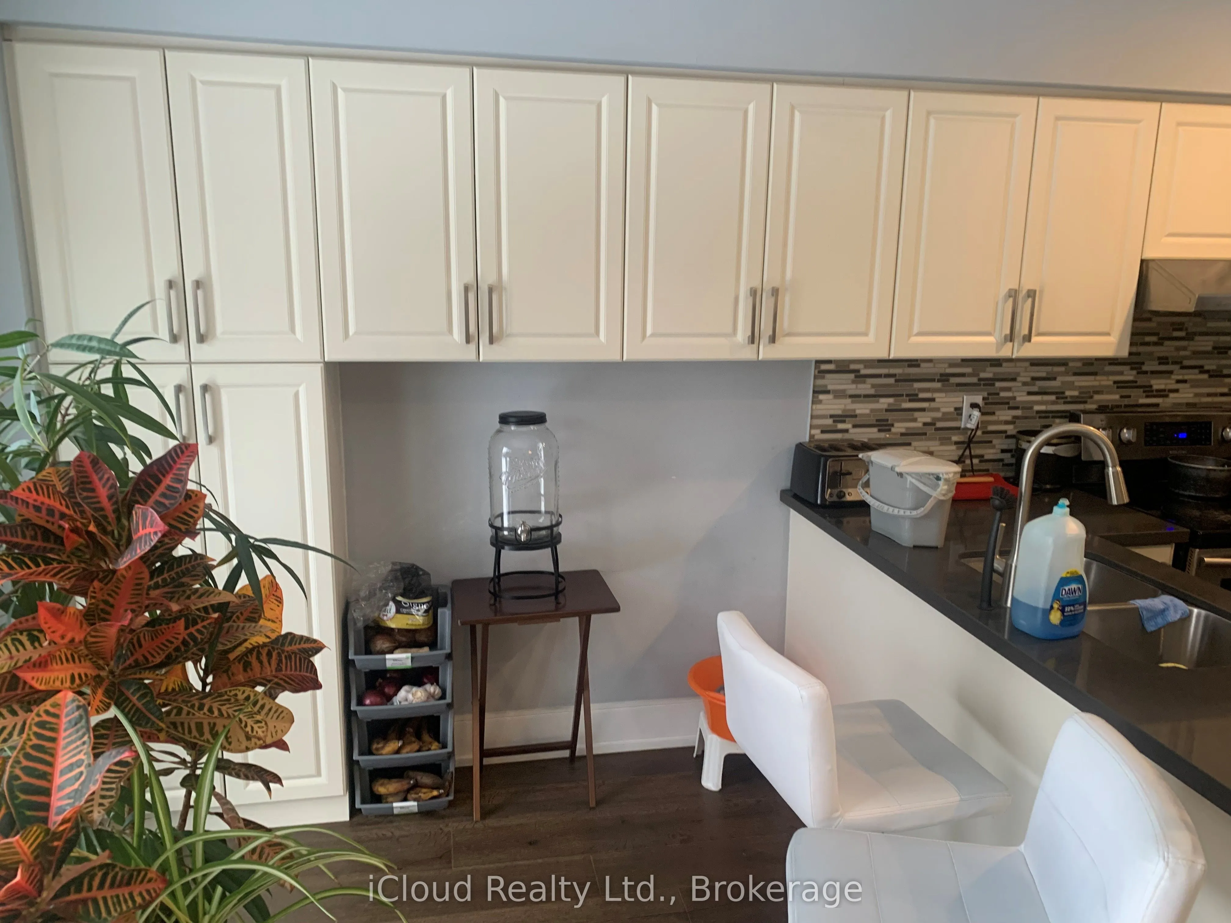 878 Blyleven Boulevard