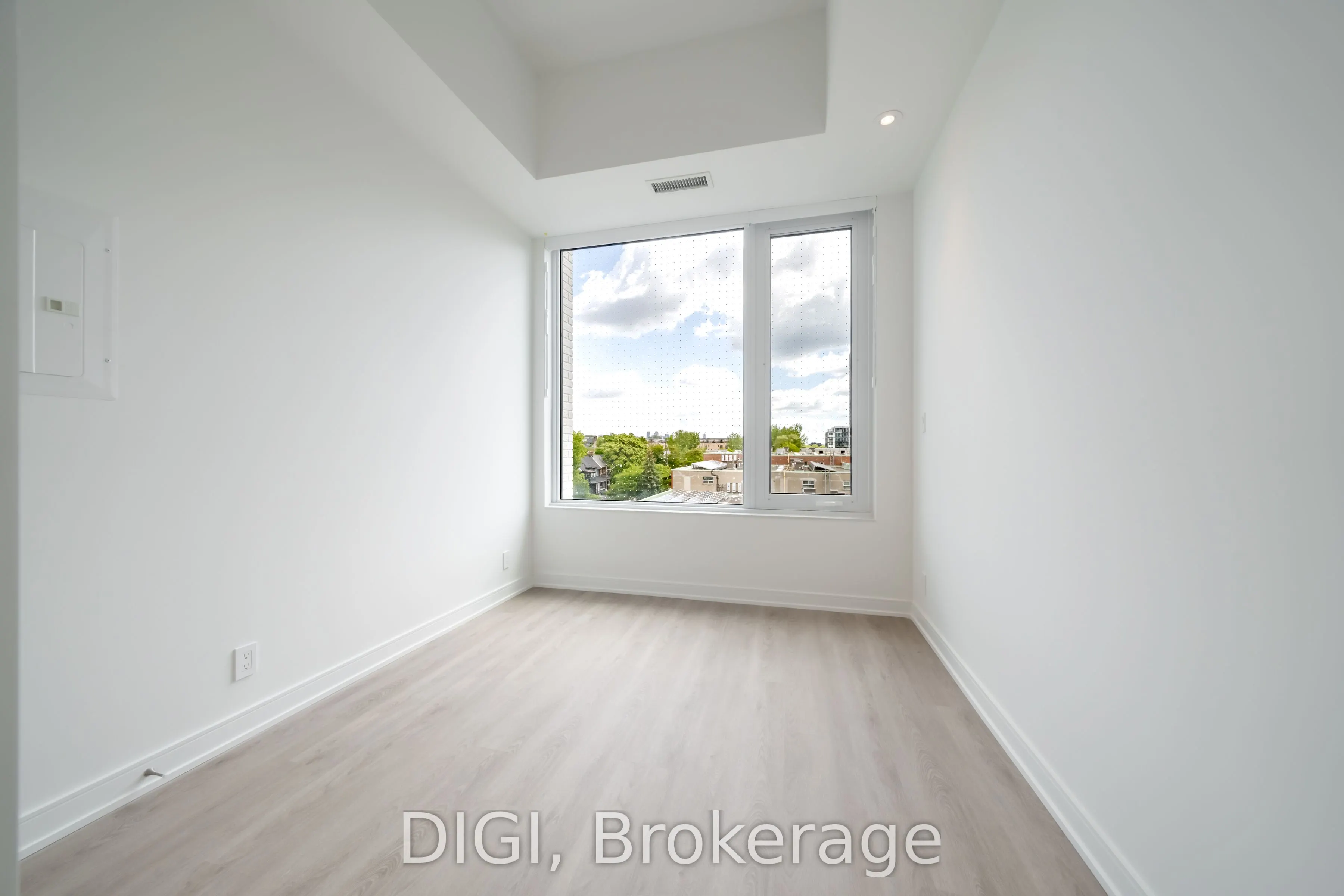 485 Perth Avenue #E620