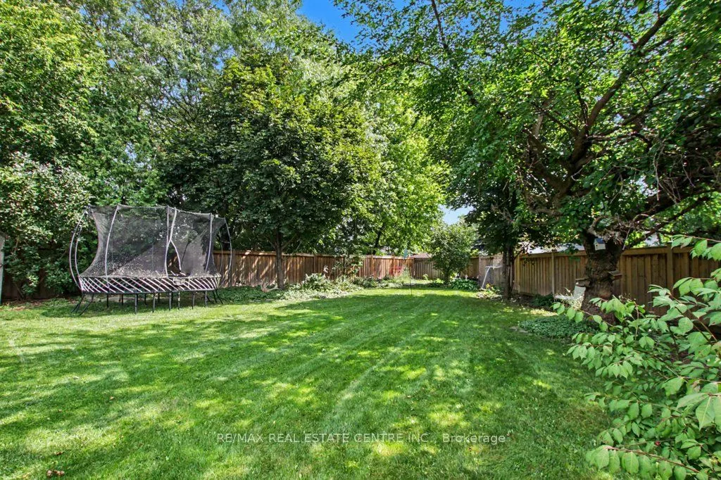 806 Hudson Court