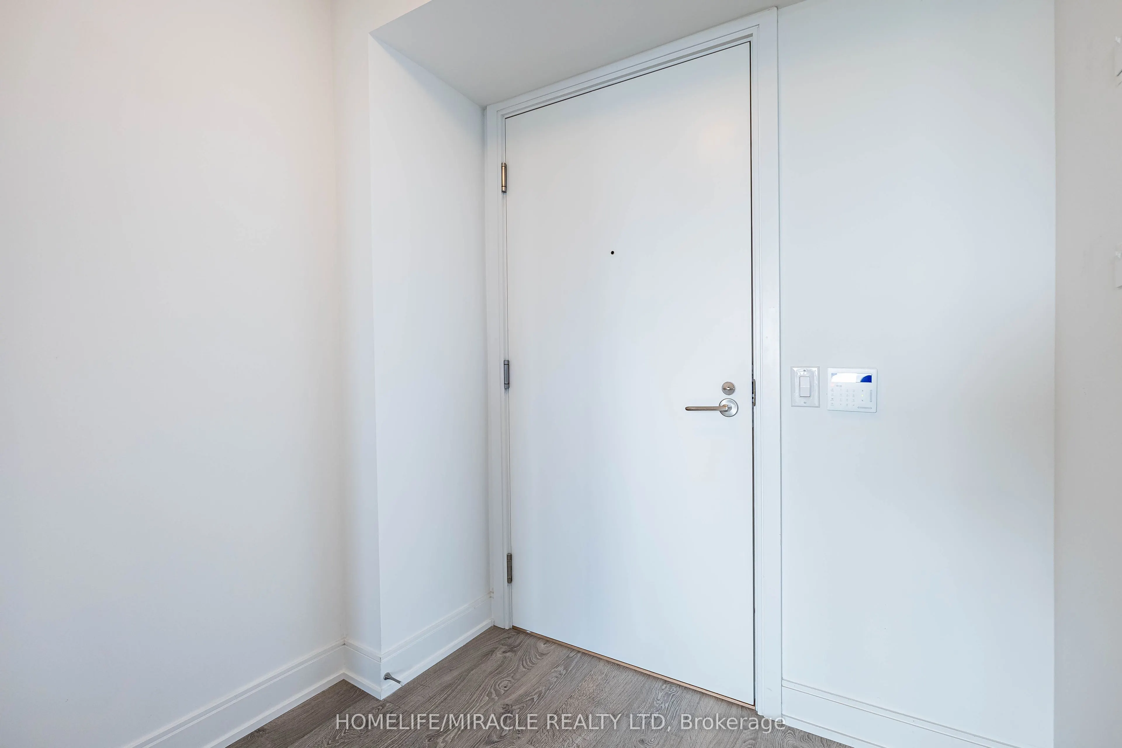 70 Annie Craig Drive #1001