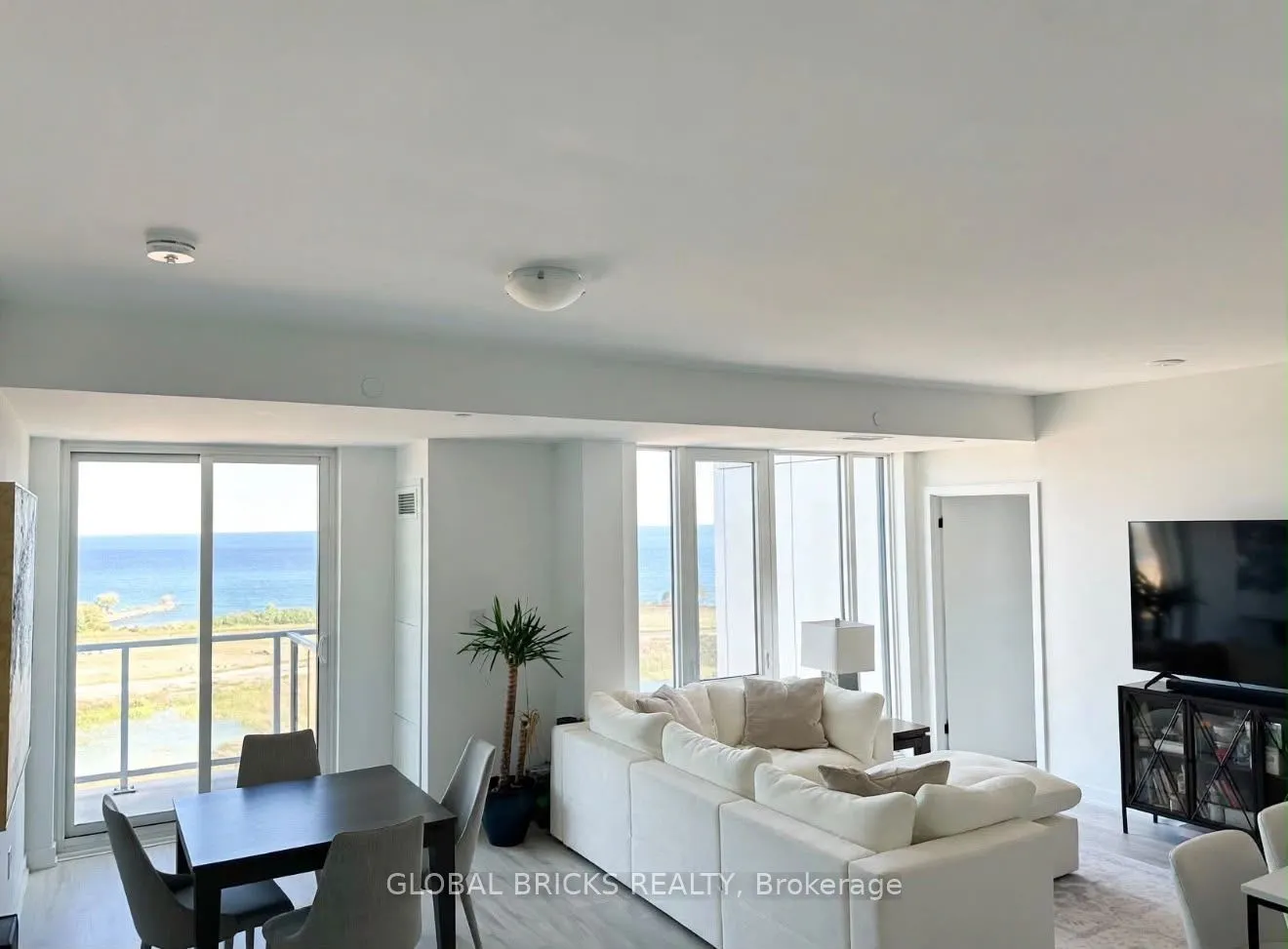220 Missinnihe Way #1310