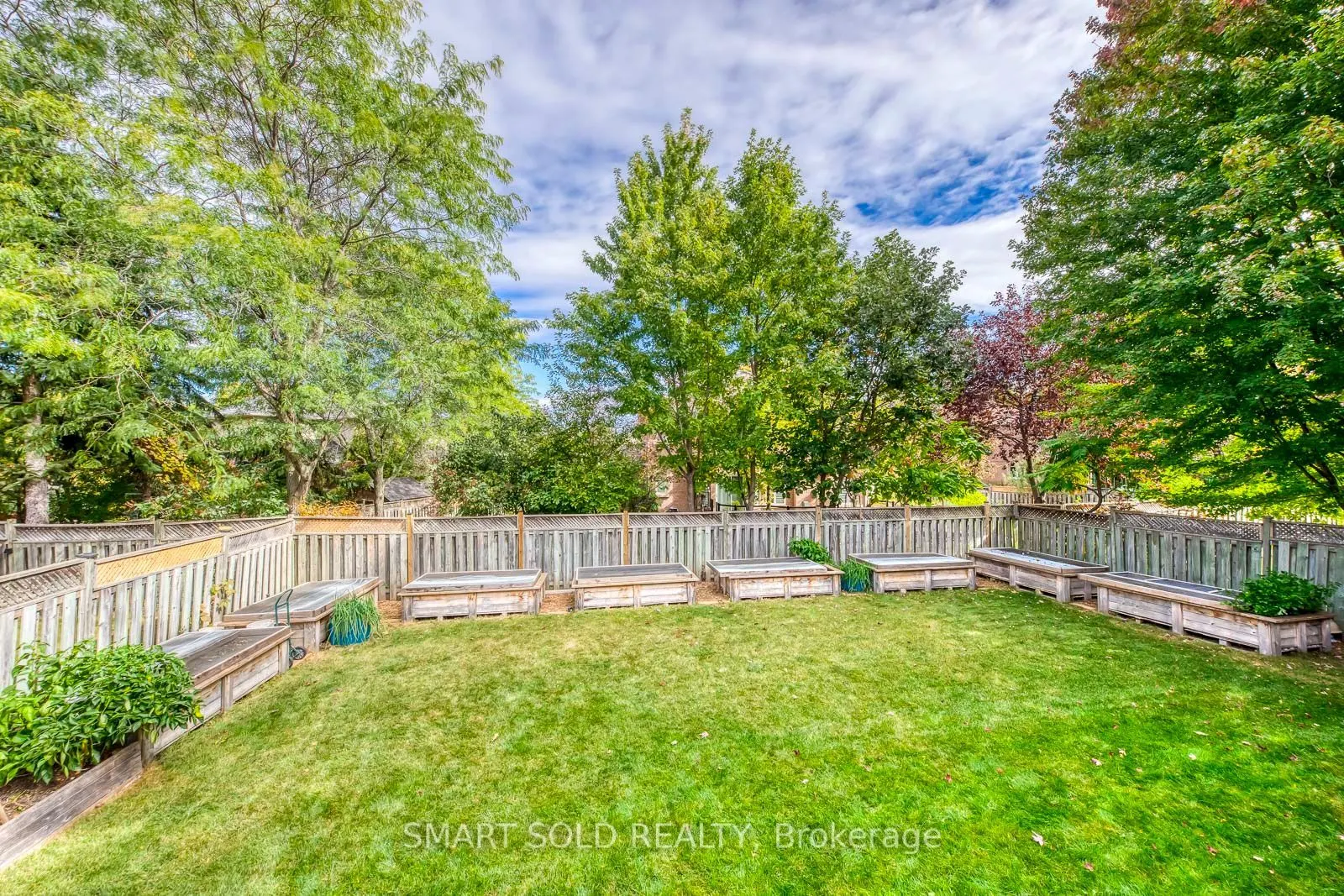 5291 Forest Hill Drive
