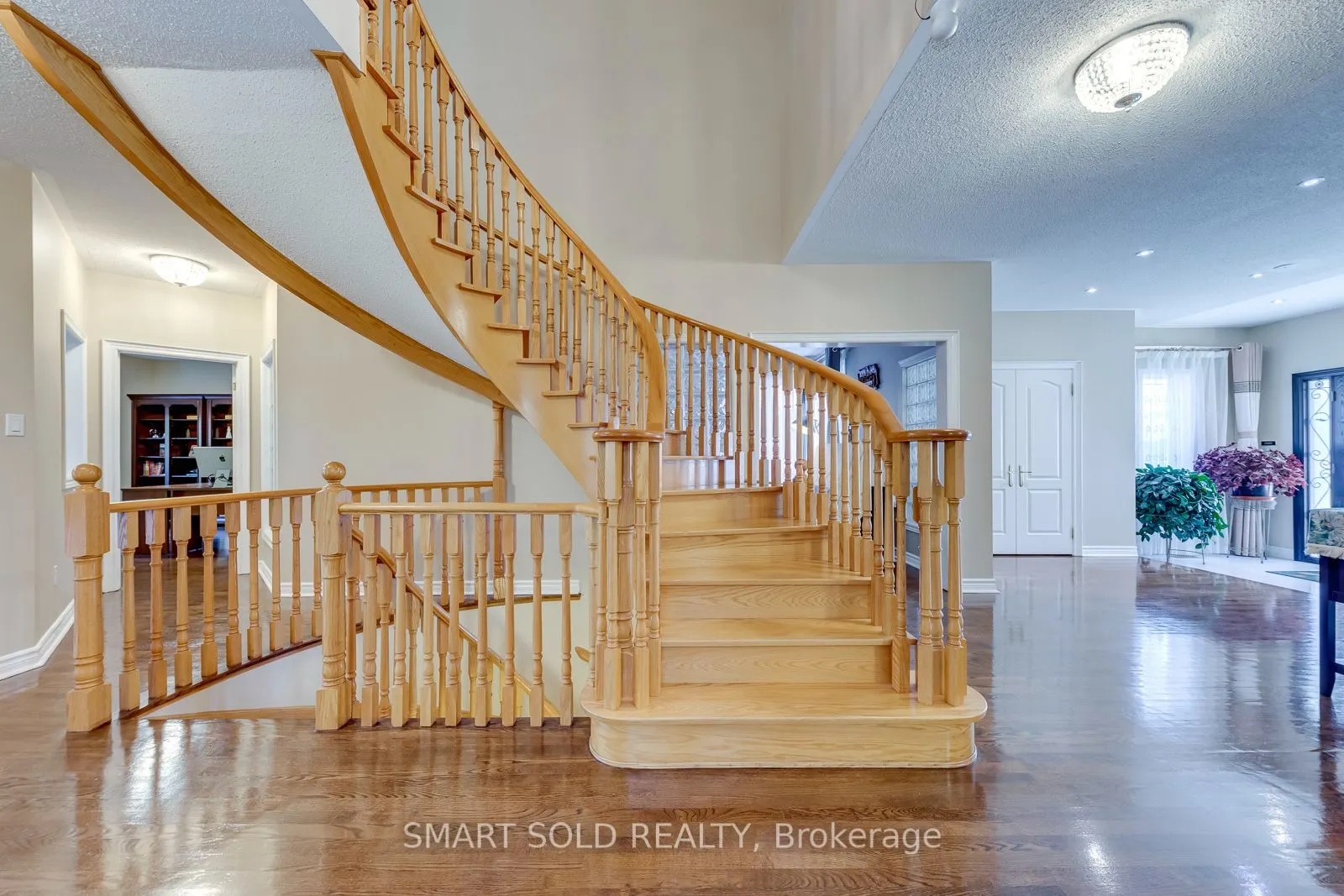 5291 Forest Hill Drive