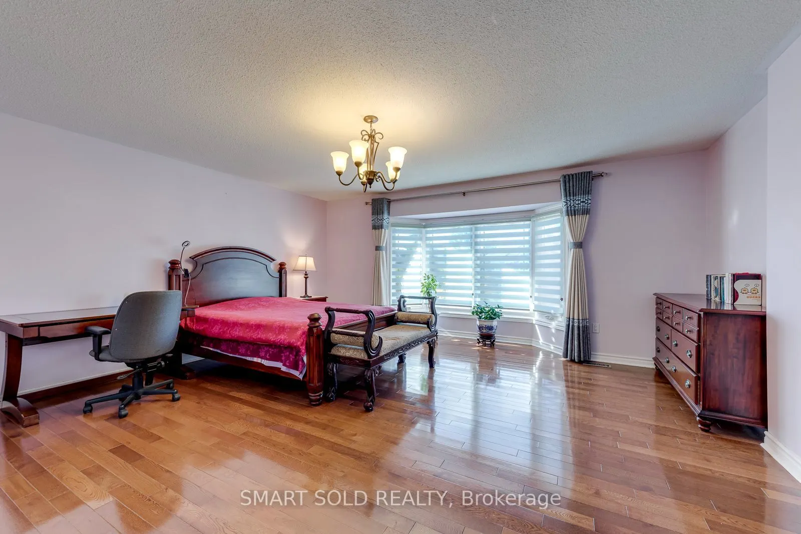 5291 Forest Hill Drive