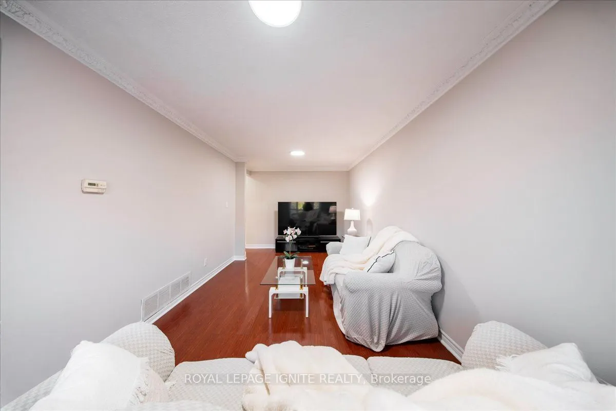 1180 Mississauga Valley Boulevard ##103