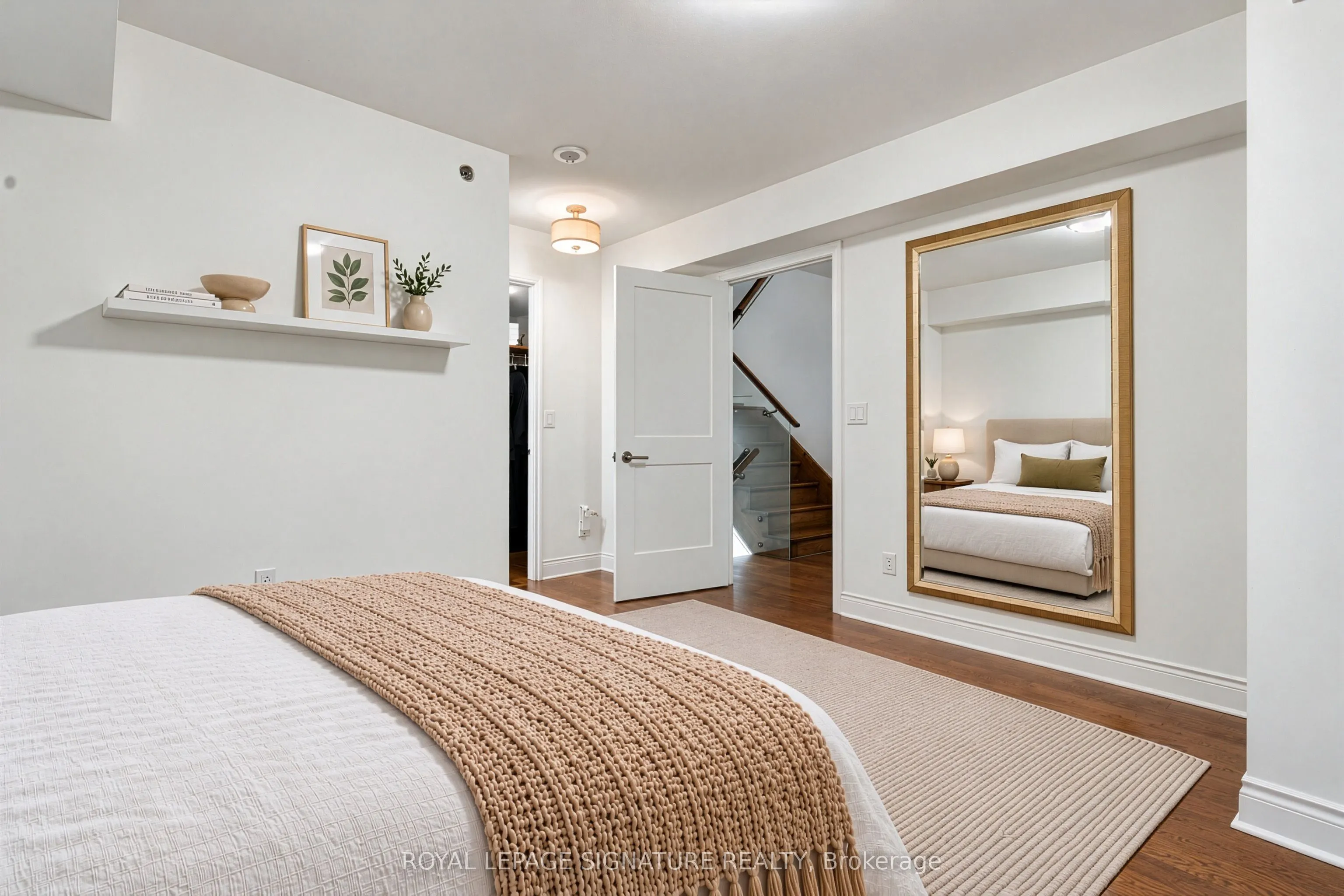2230 Lake Shore Boulevard W #107