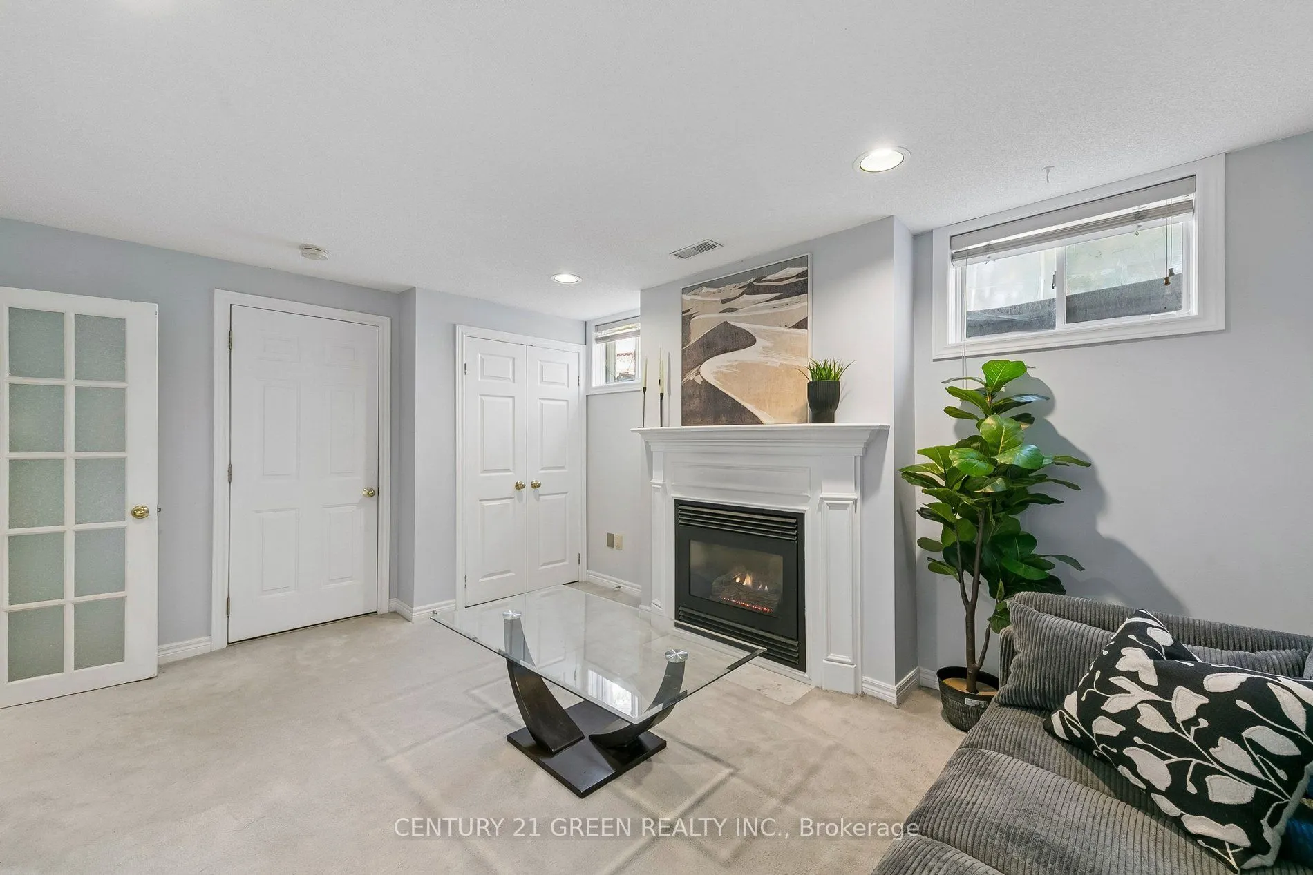 2024 Grovetree Lane