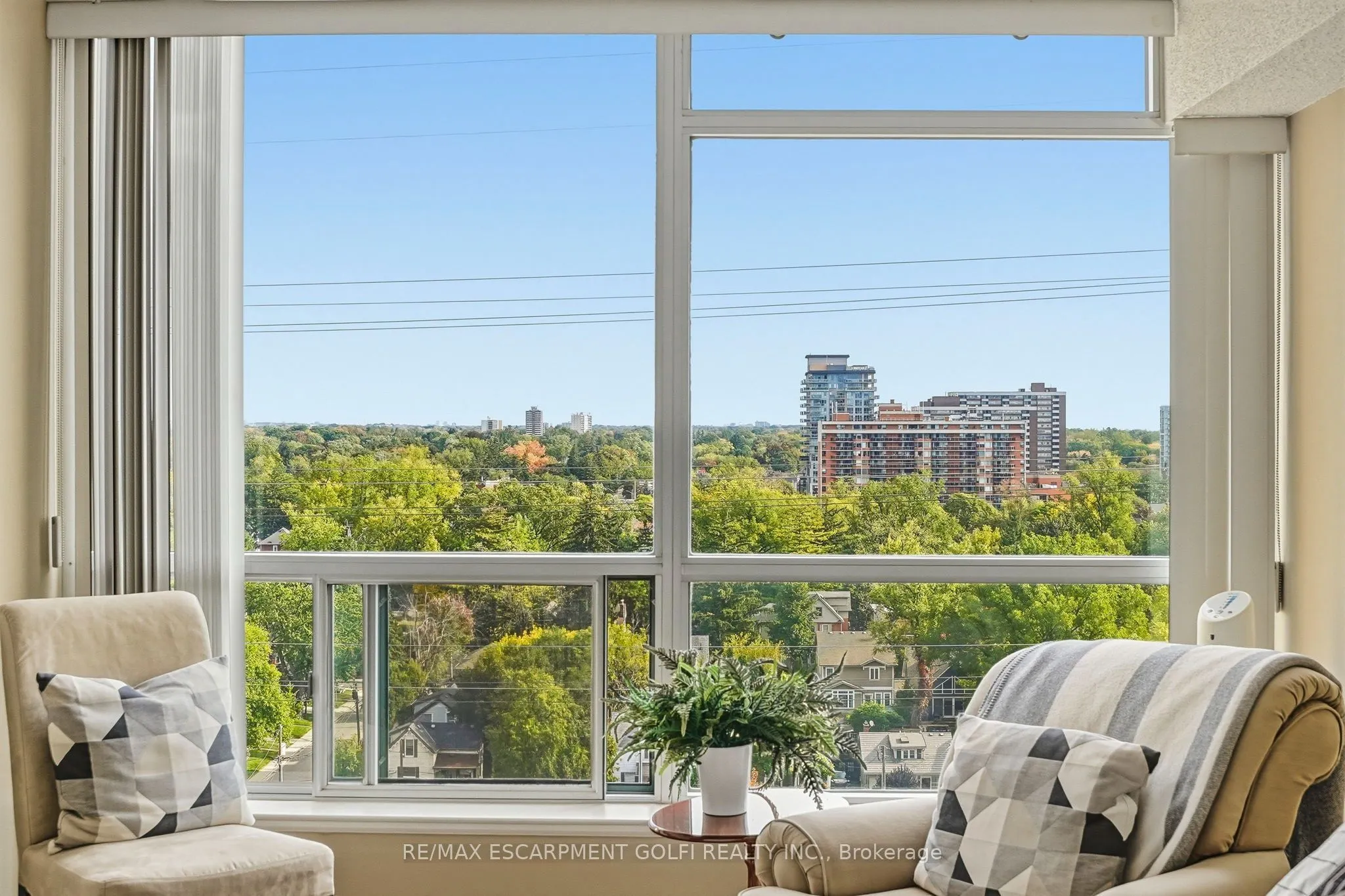 1276 Maple Crossing Boulevard #1406