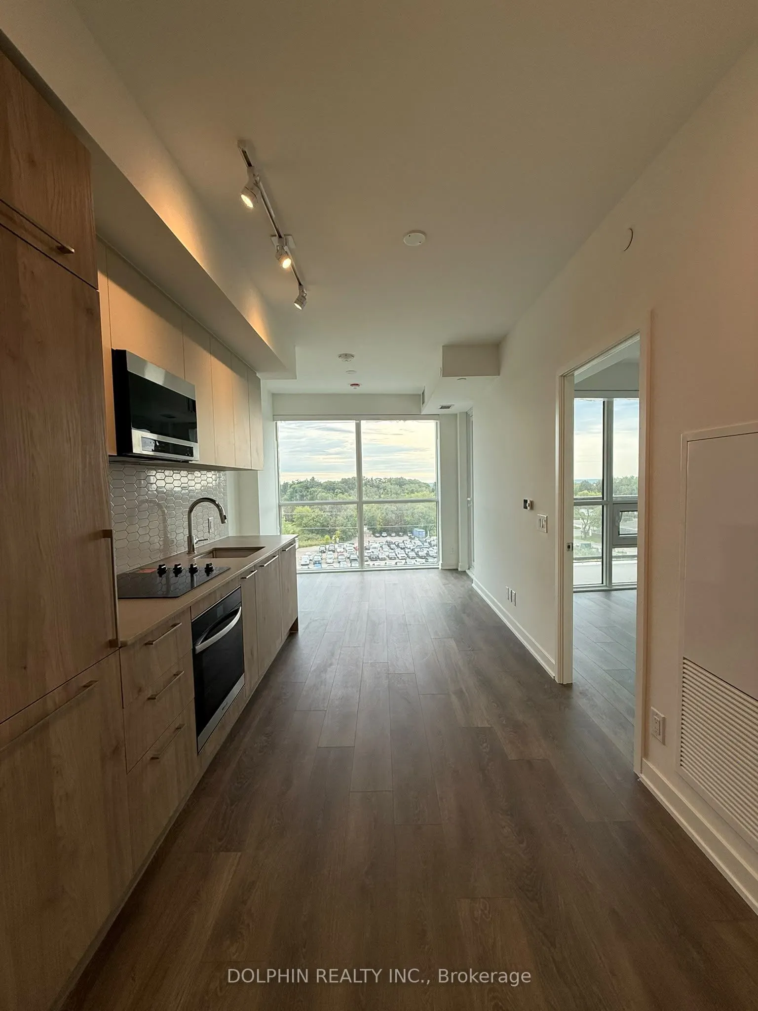 1381 Lakeshore Road E #615