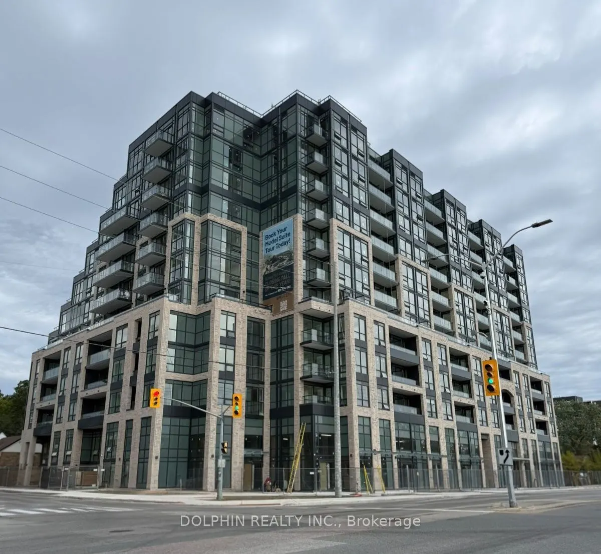 1381 Lakeshore Road E #615