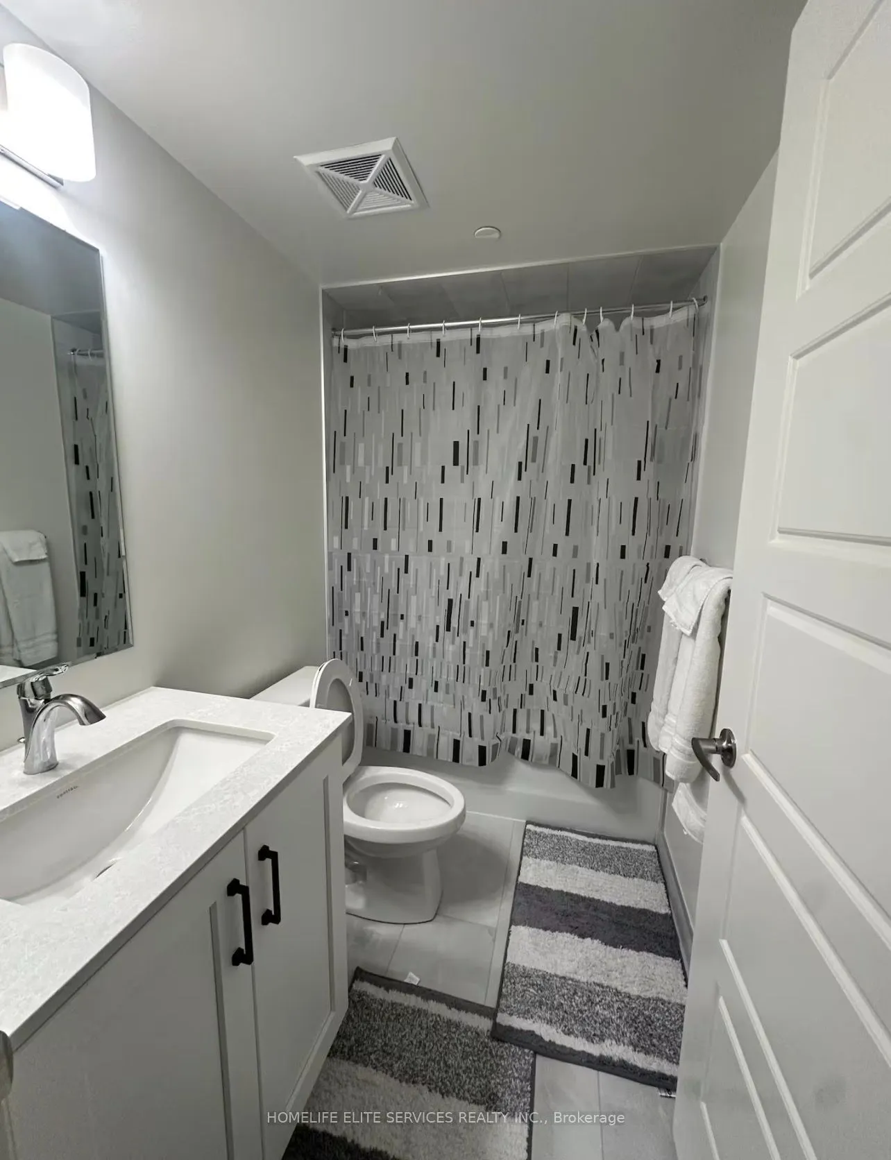 1415 Dundas Street E #602
