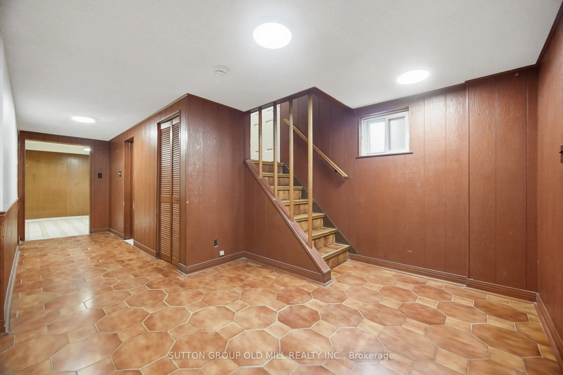 55 Sun Row Drive