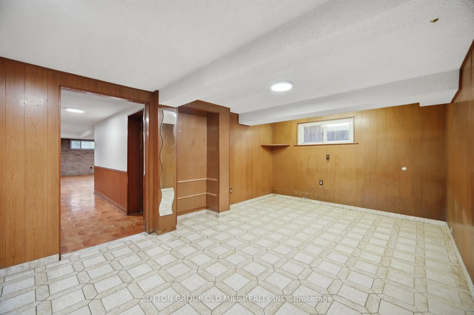 55 Sun Row Drive