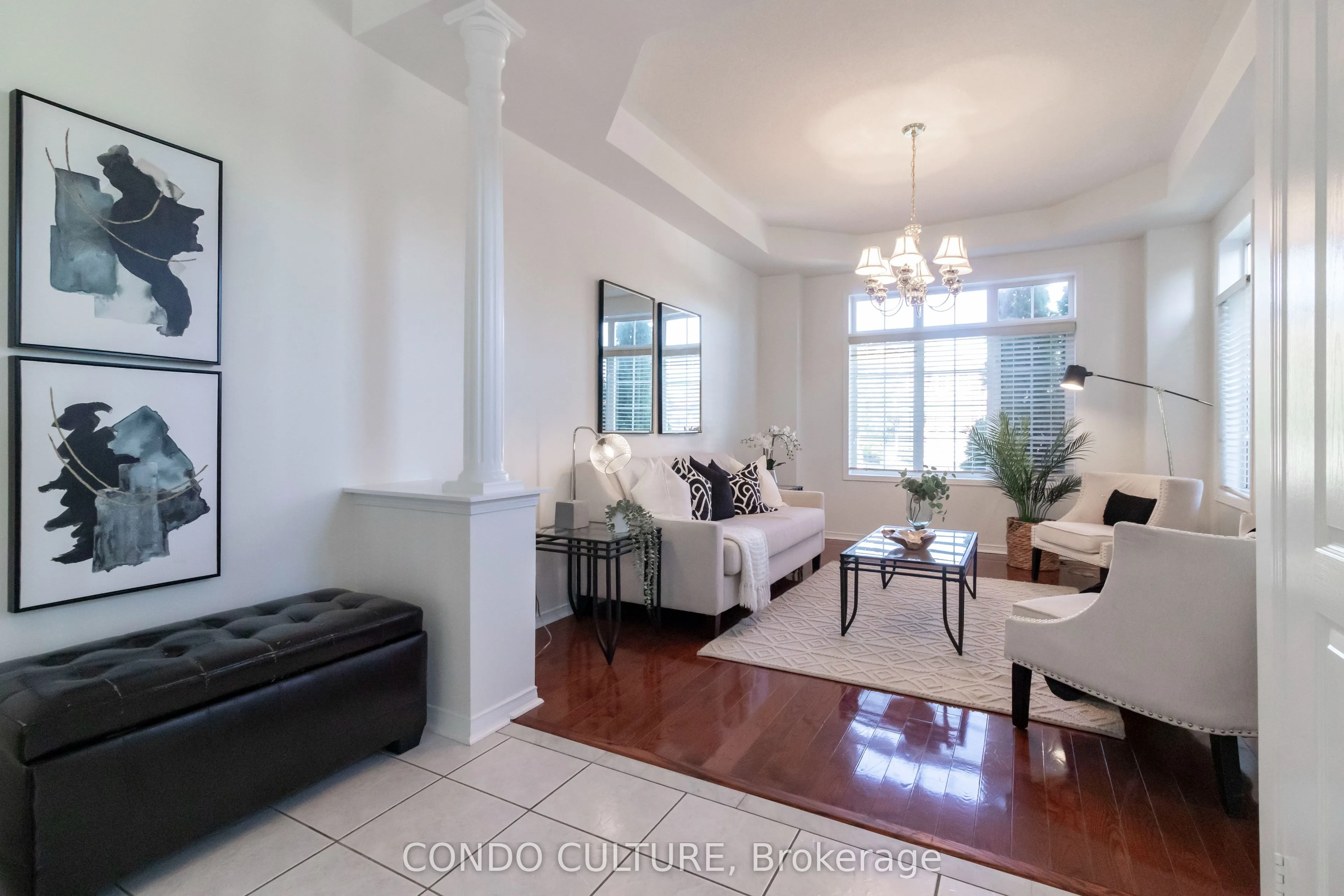 5482 Churchill Meadows Boulevard