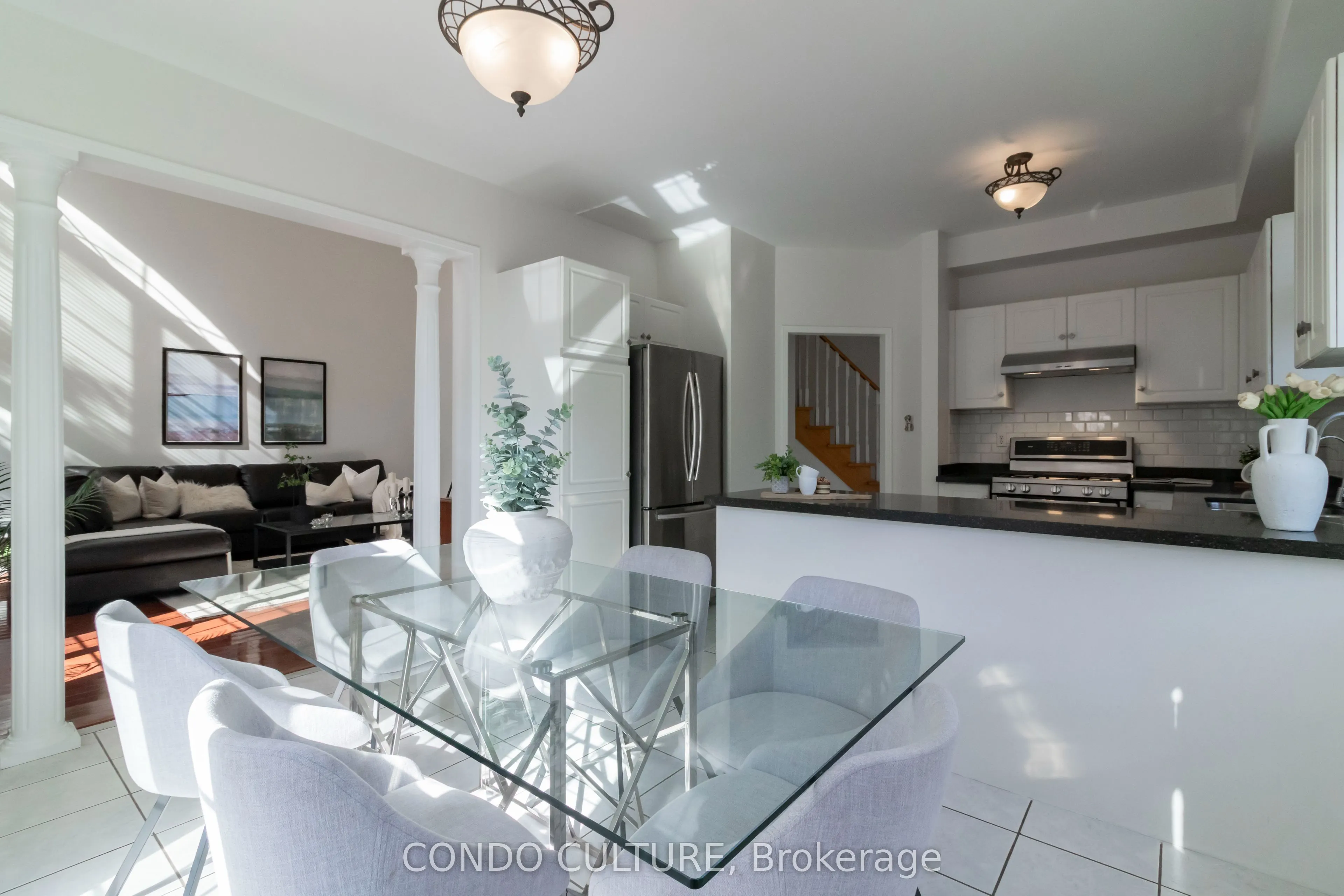 5482 Churchill Meadows Boulevard