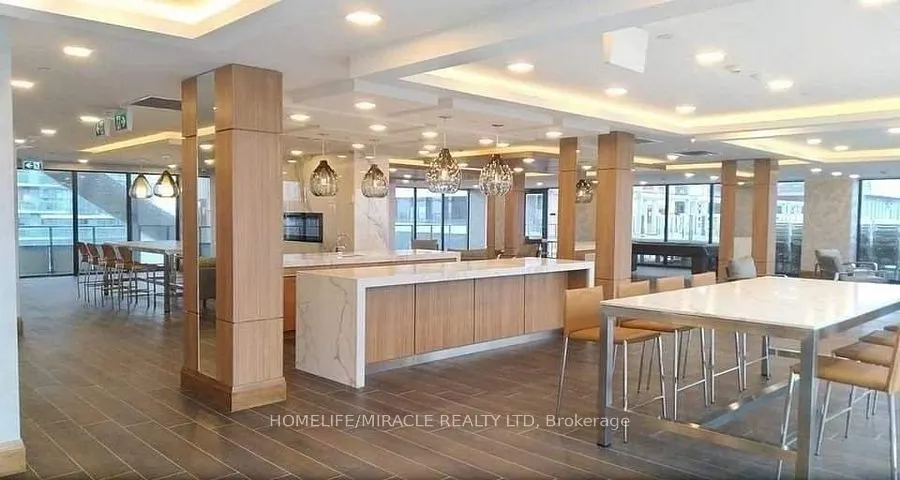 30 Shore Breeze Drive #1013
