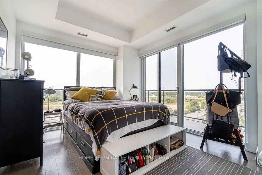 30 Shore Breeze Drive #1013