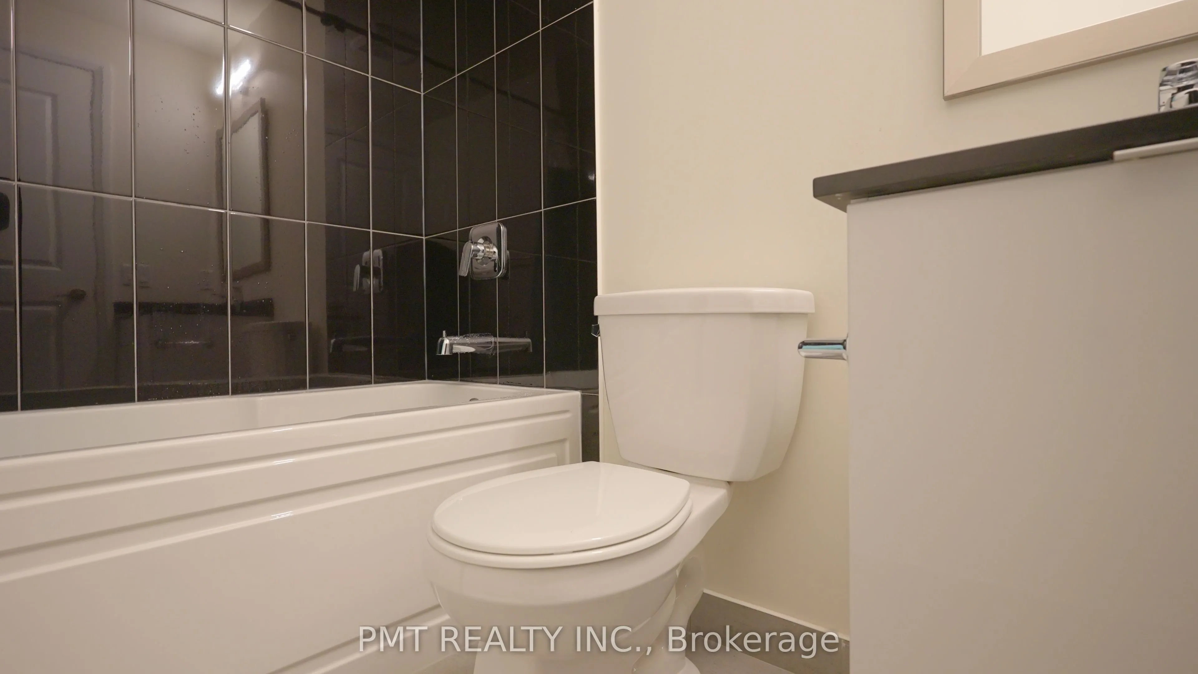 50 Thomas Riley Road #1402