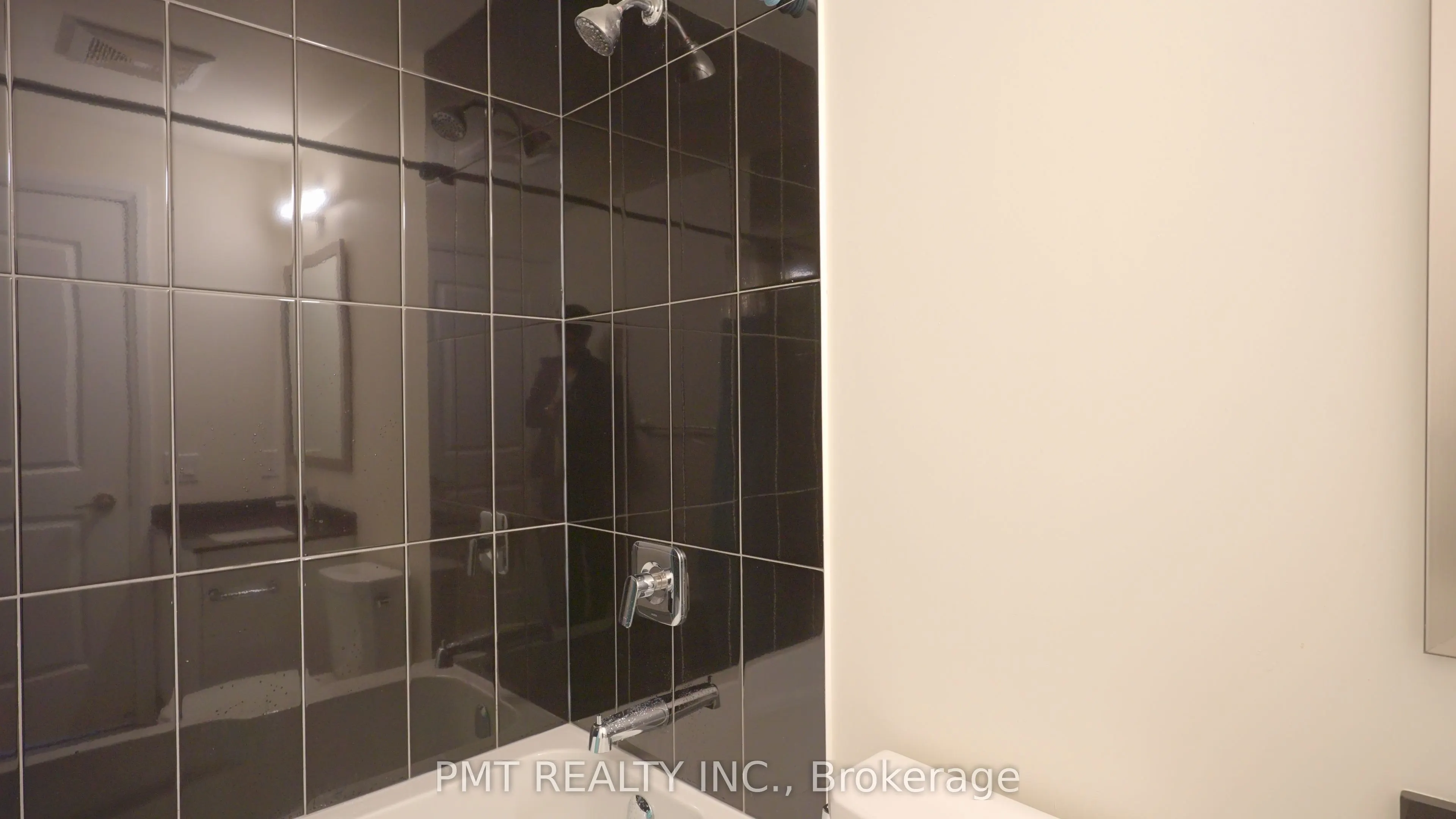50 Thomas Riley Road #1402