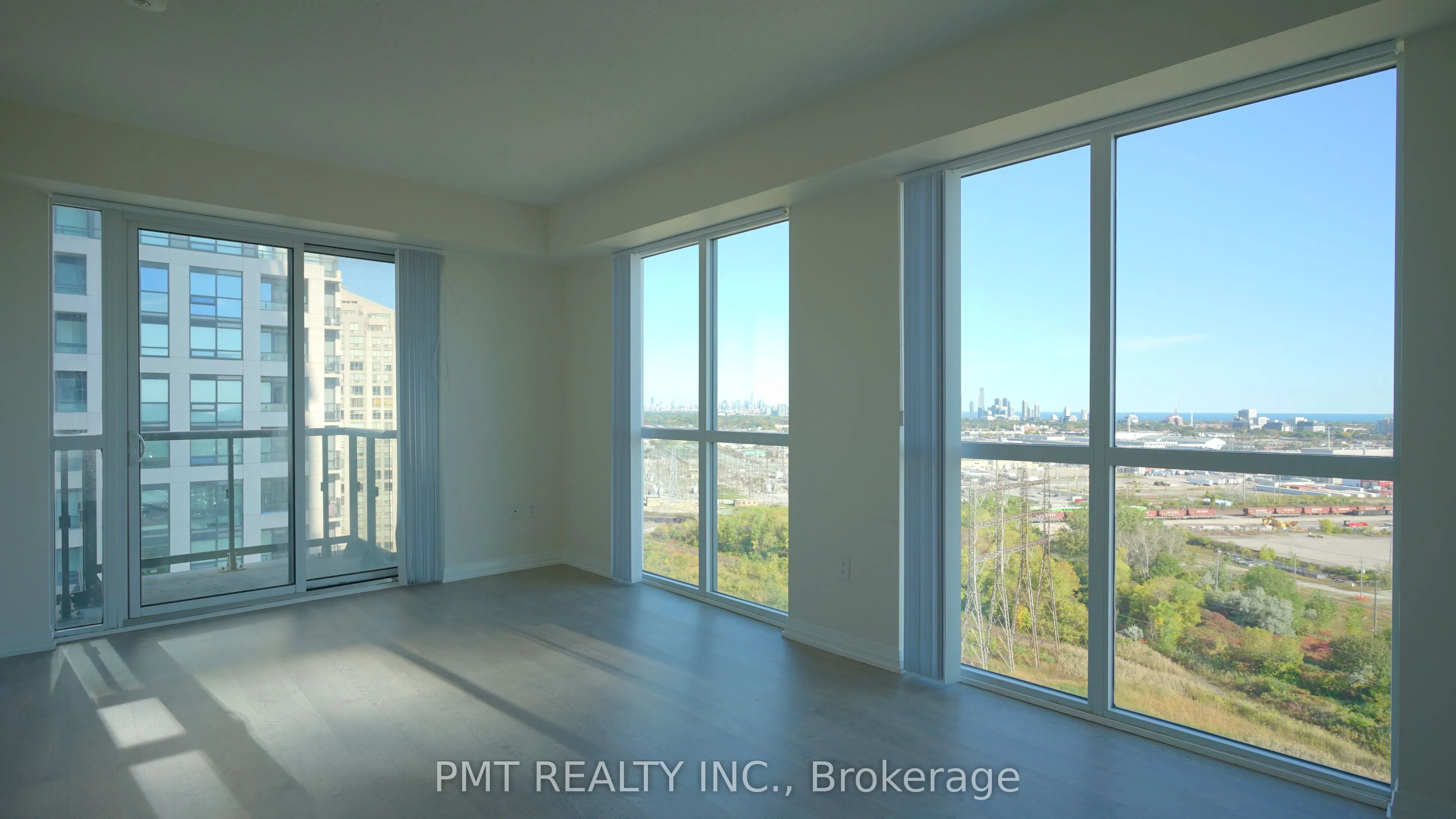 50 Thomas Riley Road #1402