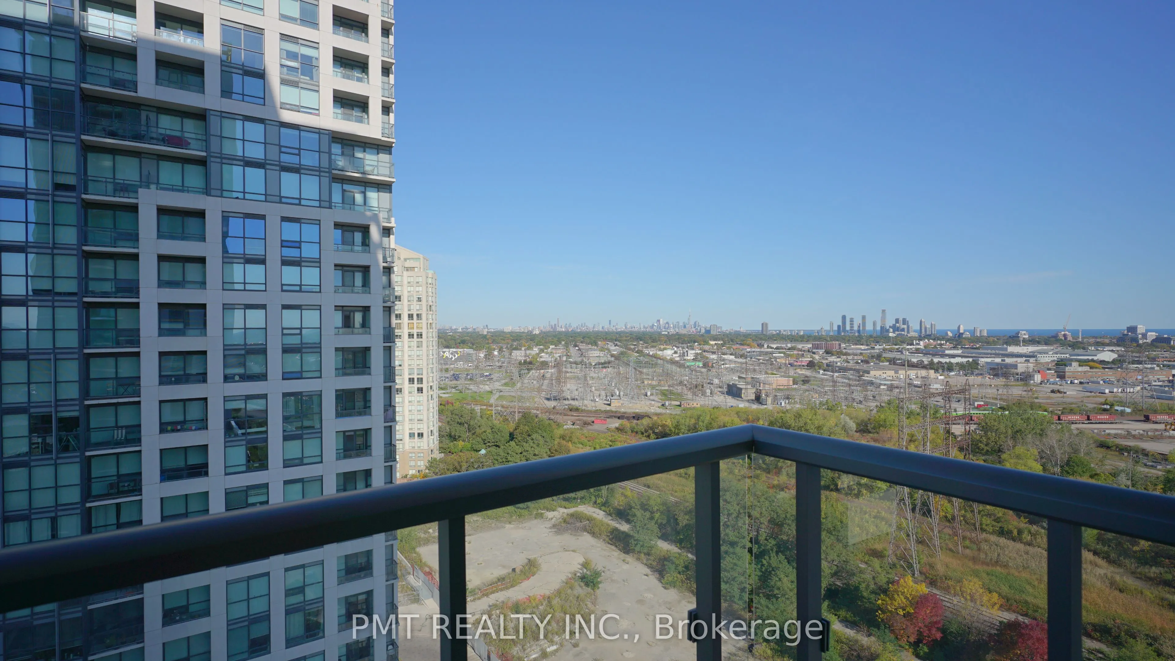 50 Thomas Riley Road #1402