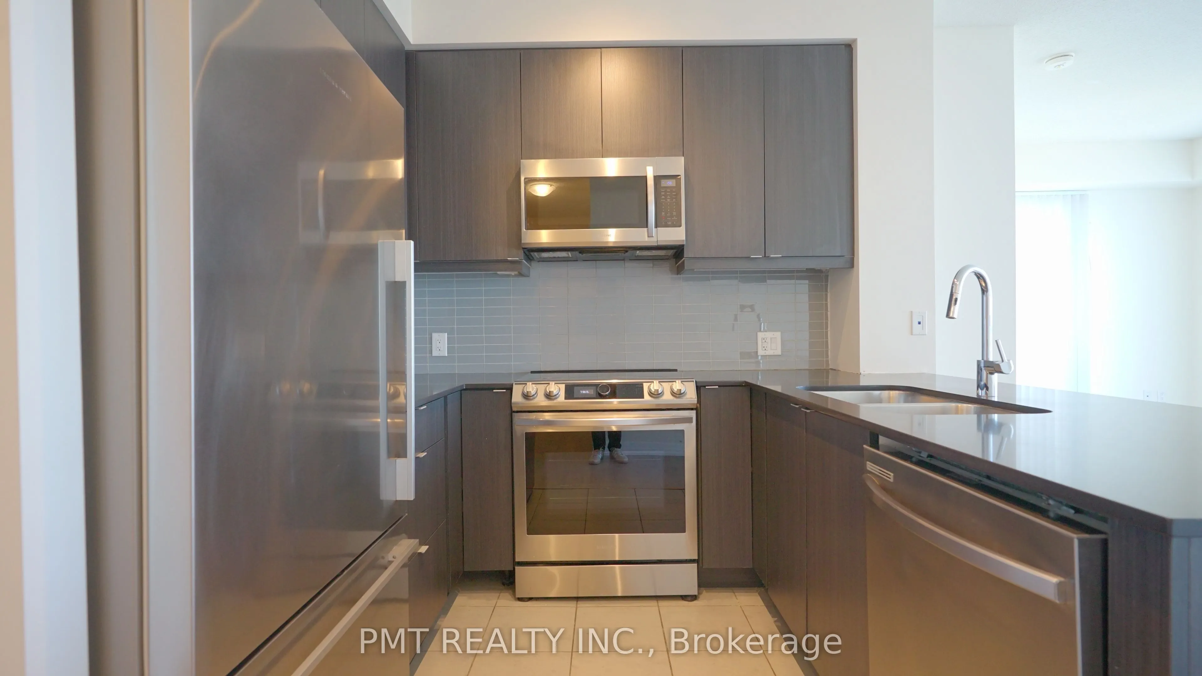 50 Thomas Riley Road #1402