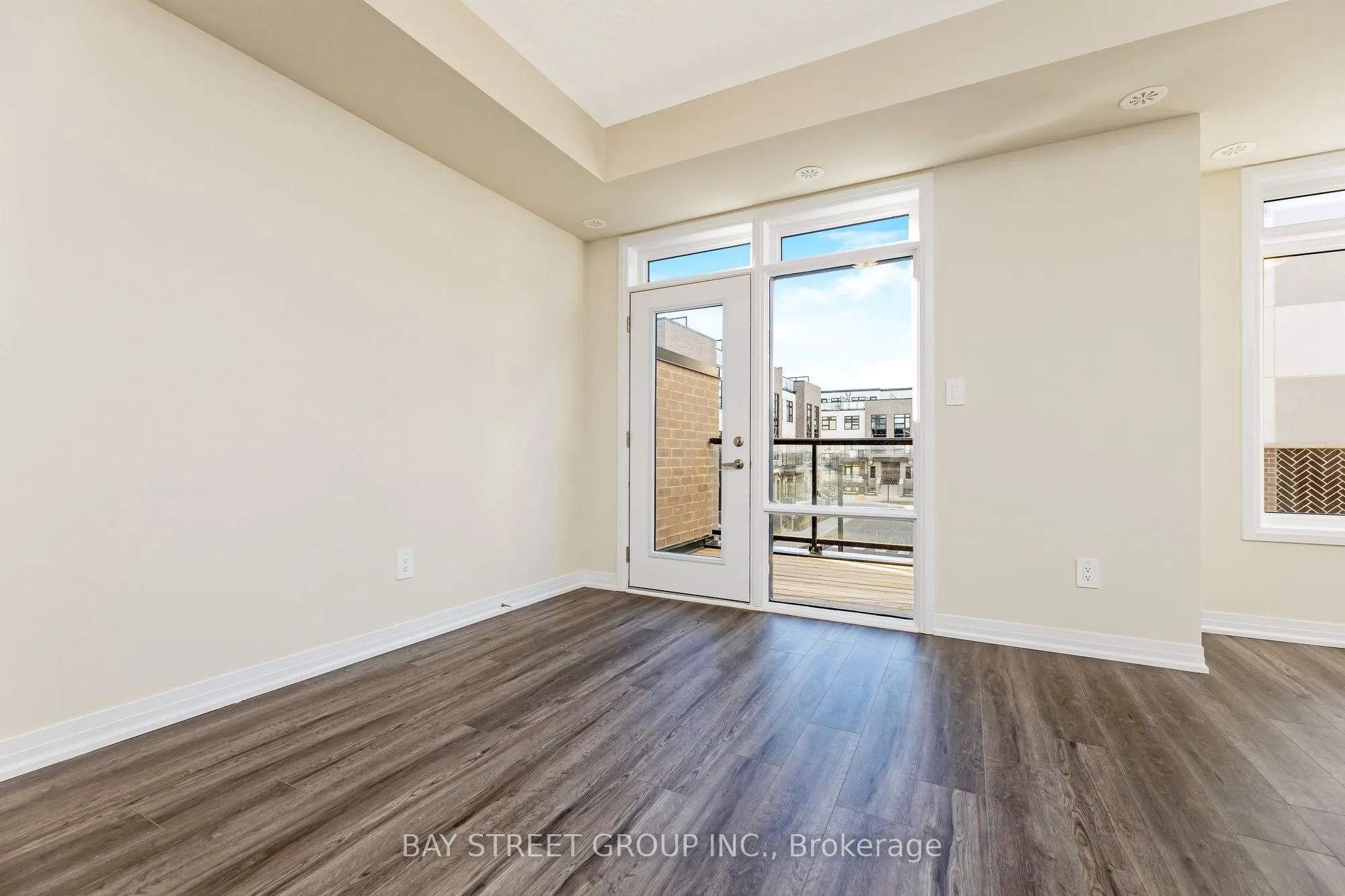 1573 Rose Way #111