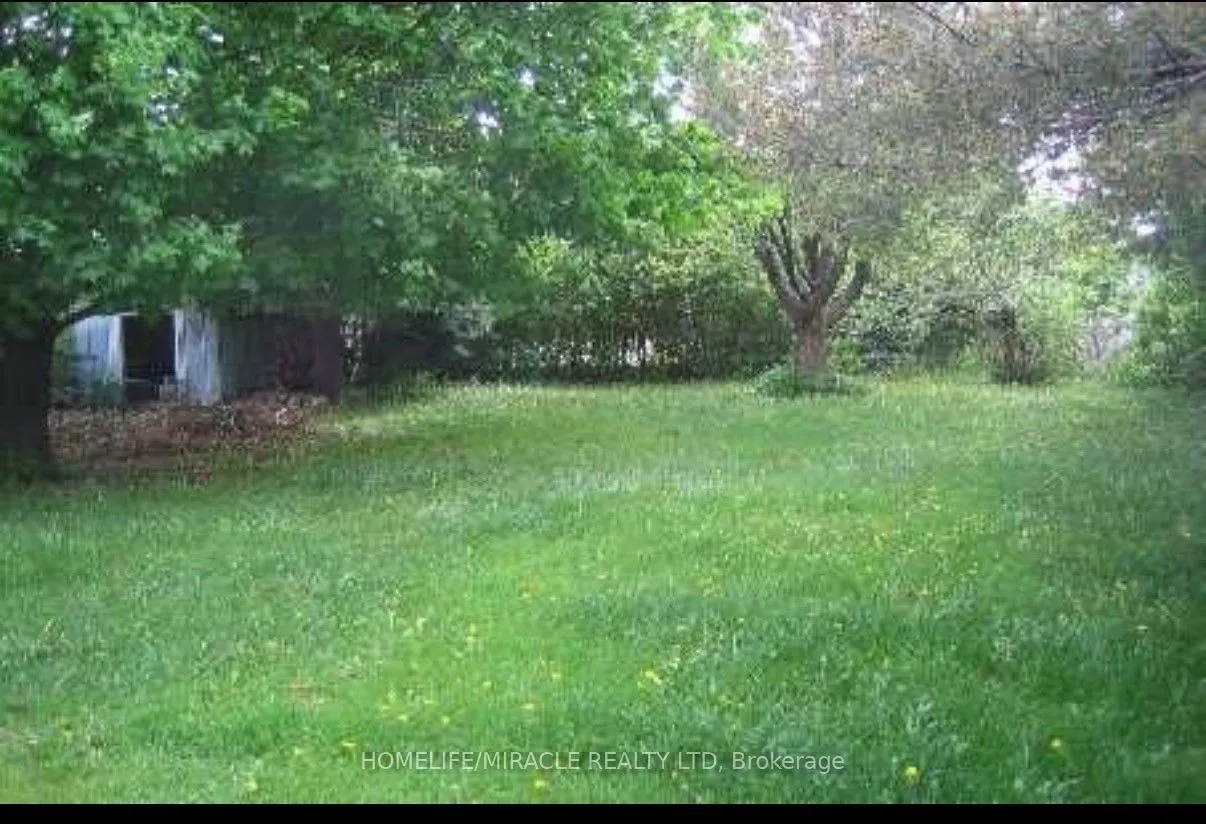 25 Four Leaf Drive
