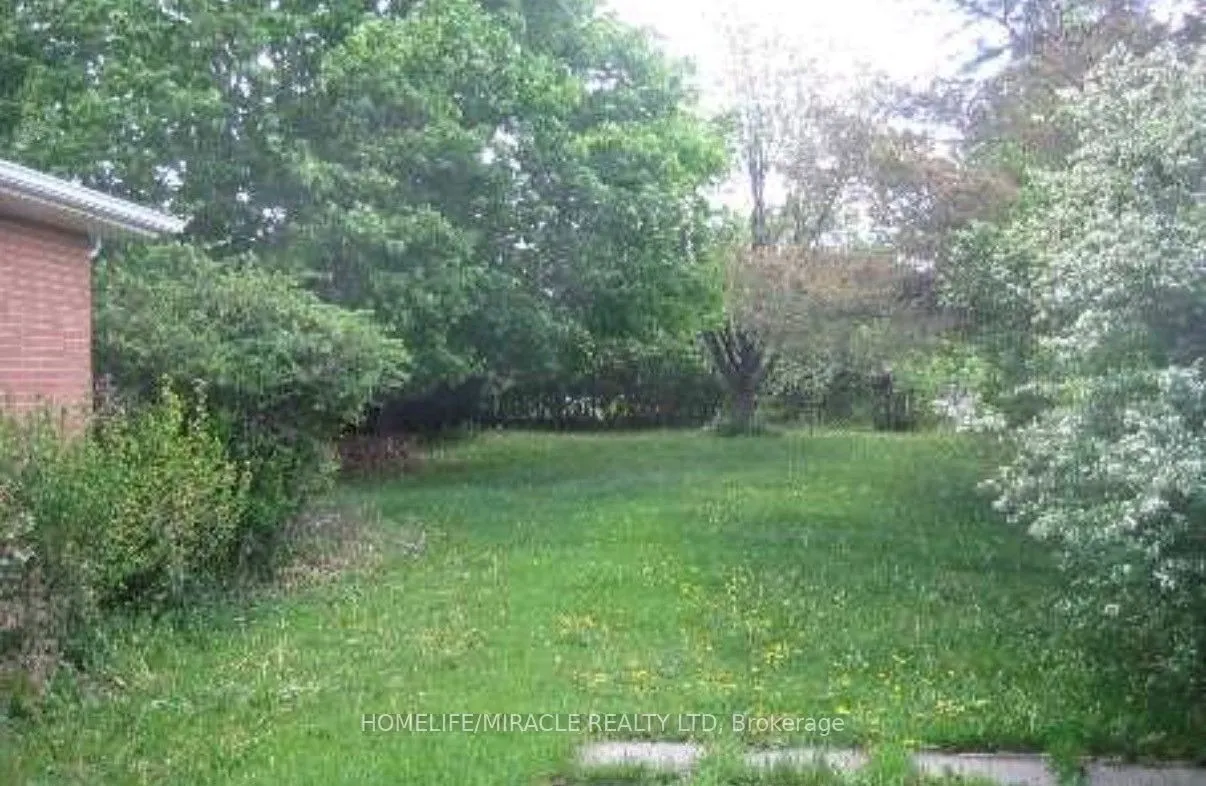 25 Four Leaf Drive