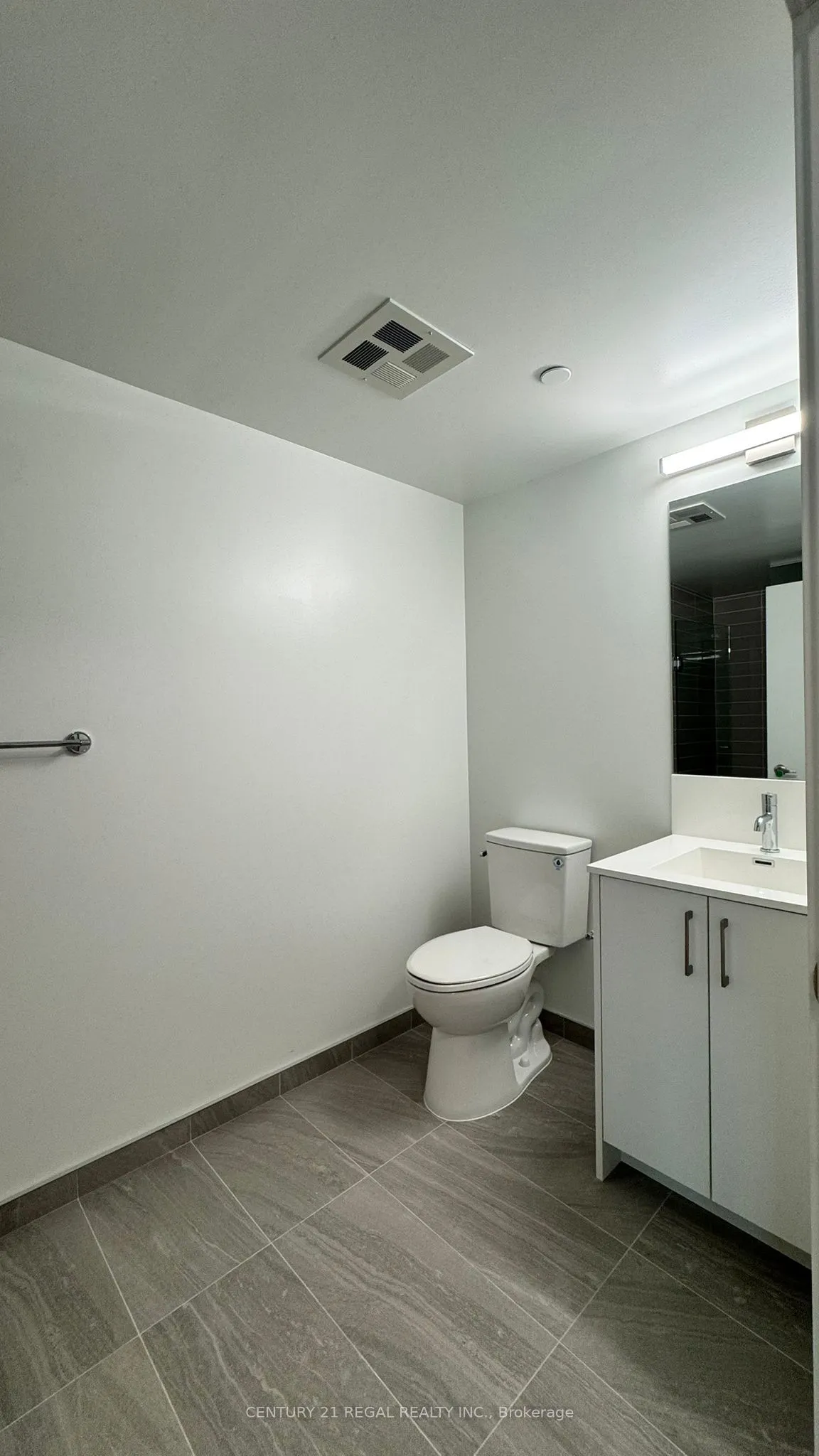 4010 Eglinton Avenue W #417