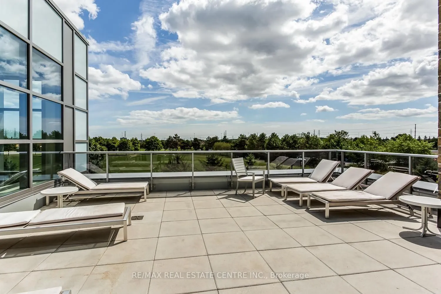 4655 Glen Erin Drive E #1009