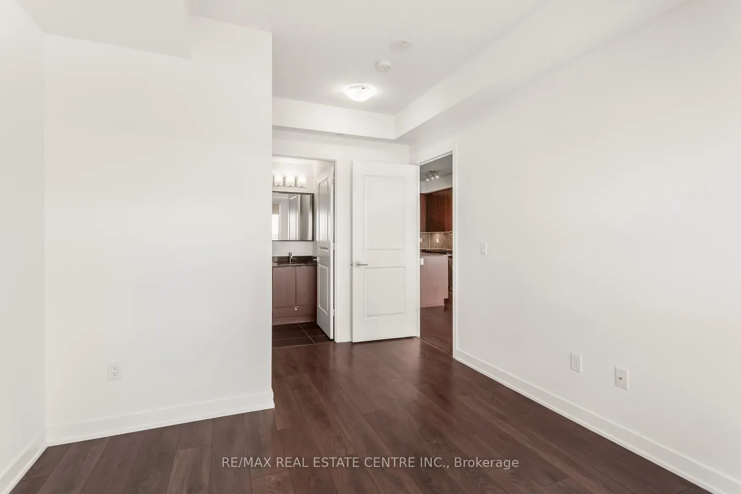 4655 Glen Erin Drive E #1009