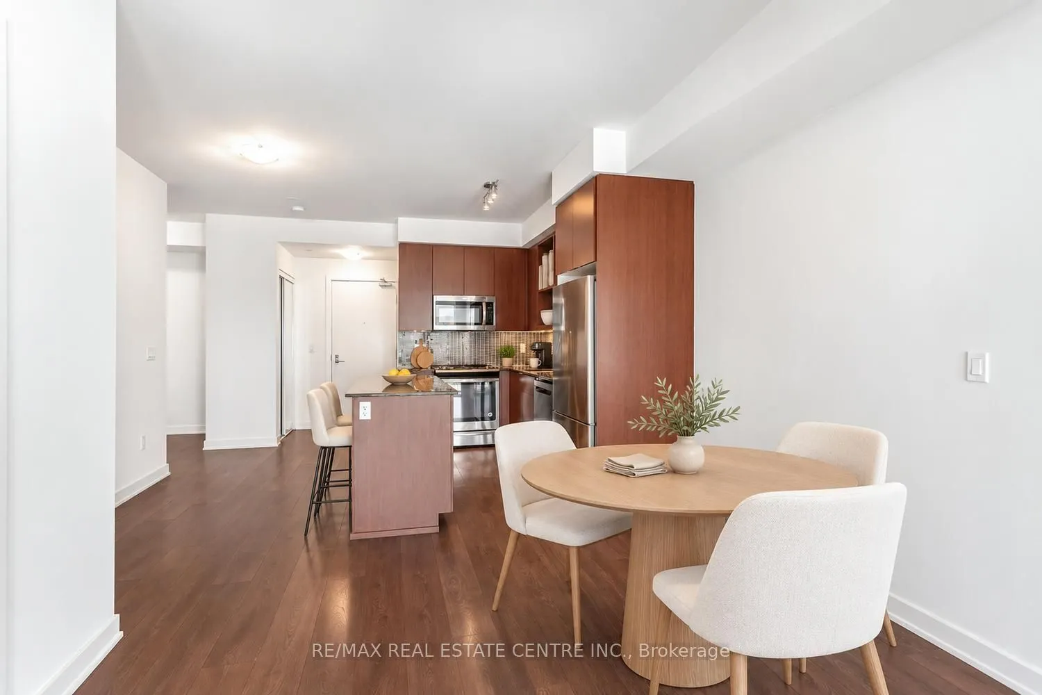 4655 Glen Erin Drive E #1009
