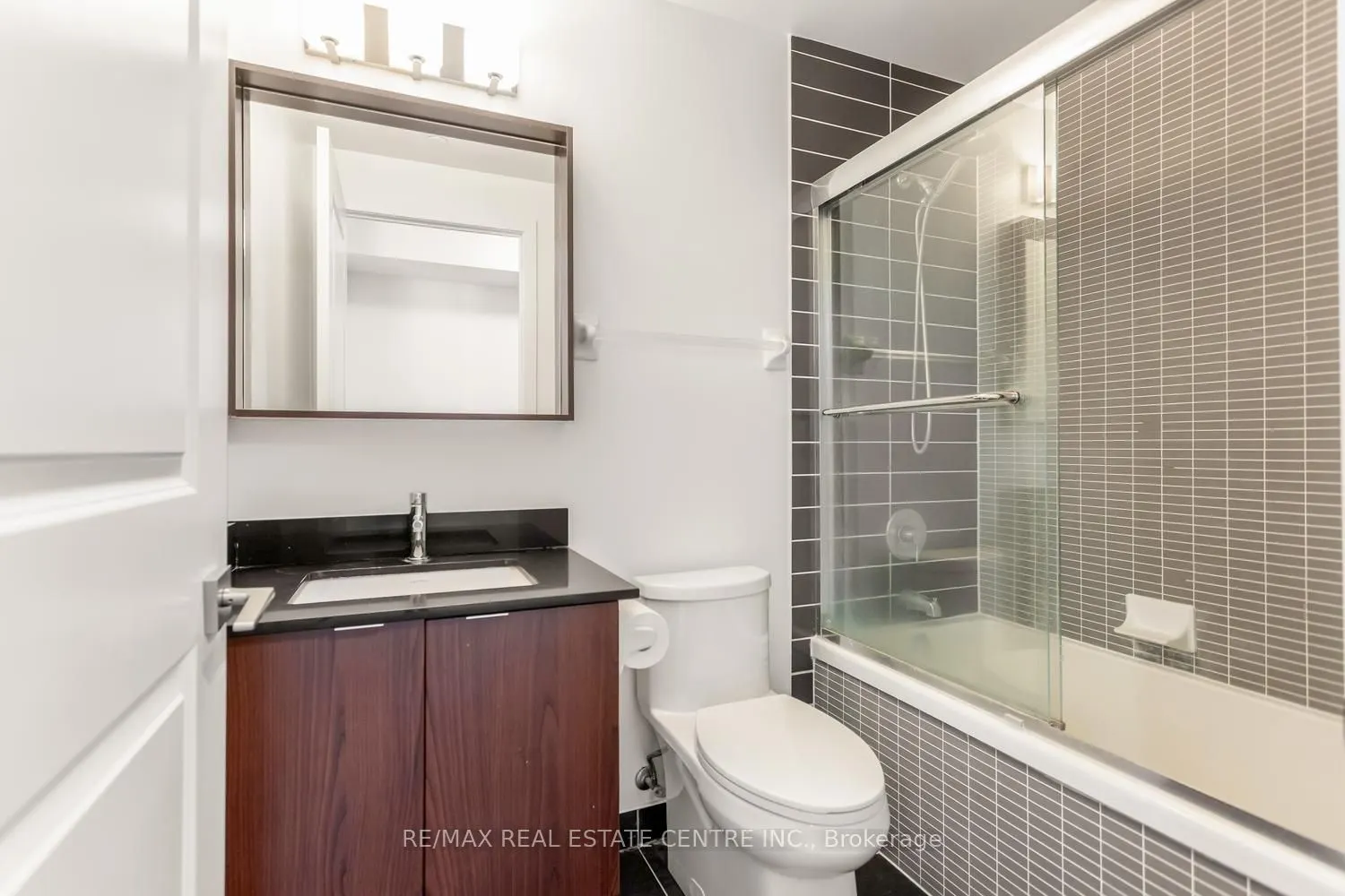 4655 Glen Erin Drive E #1009