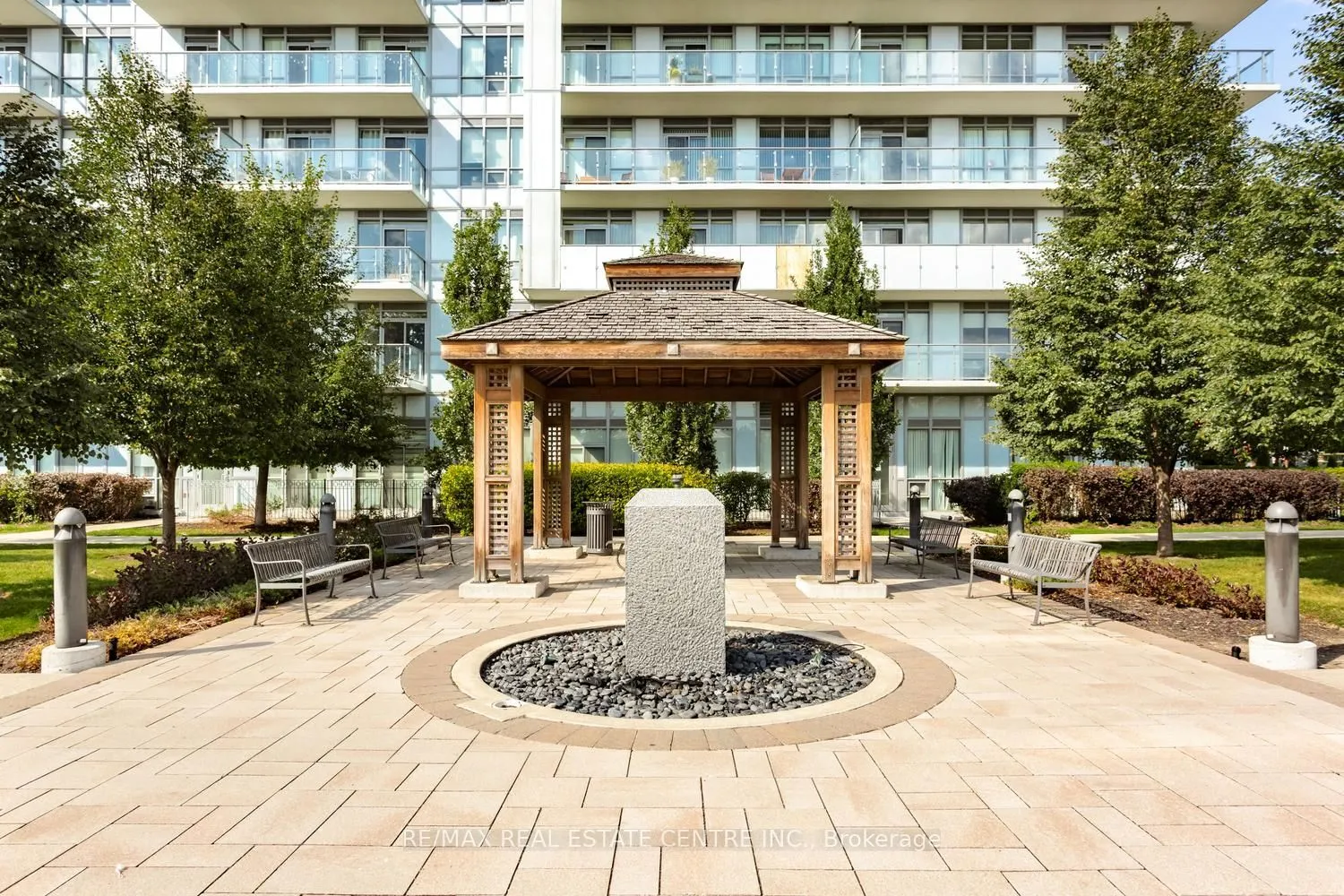 4655 Glen Erin Drive E #1009