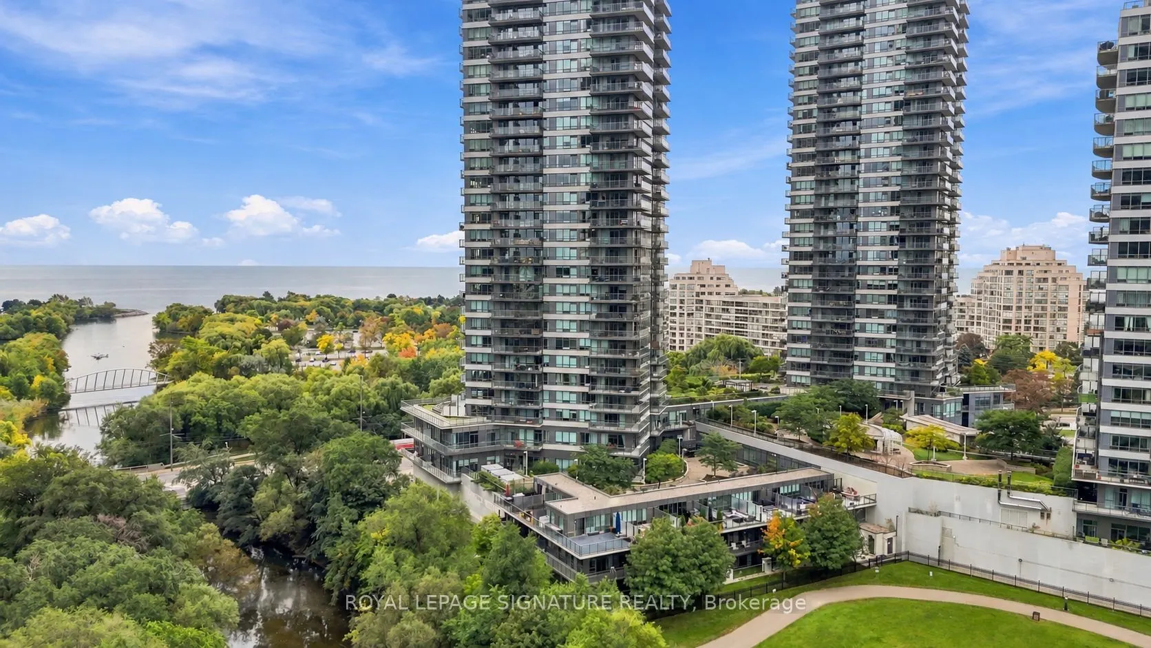 2230 Lake Shore Boulevard W #107
