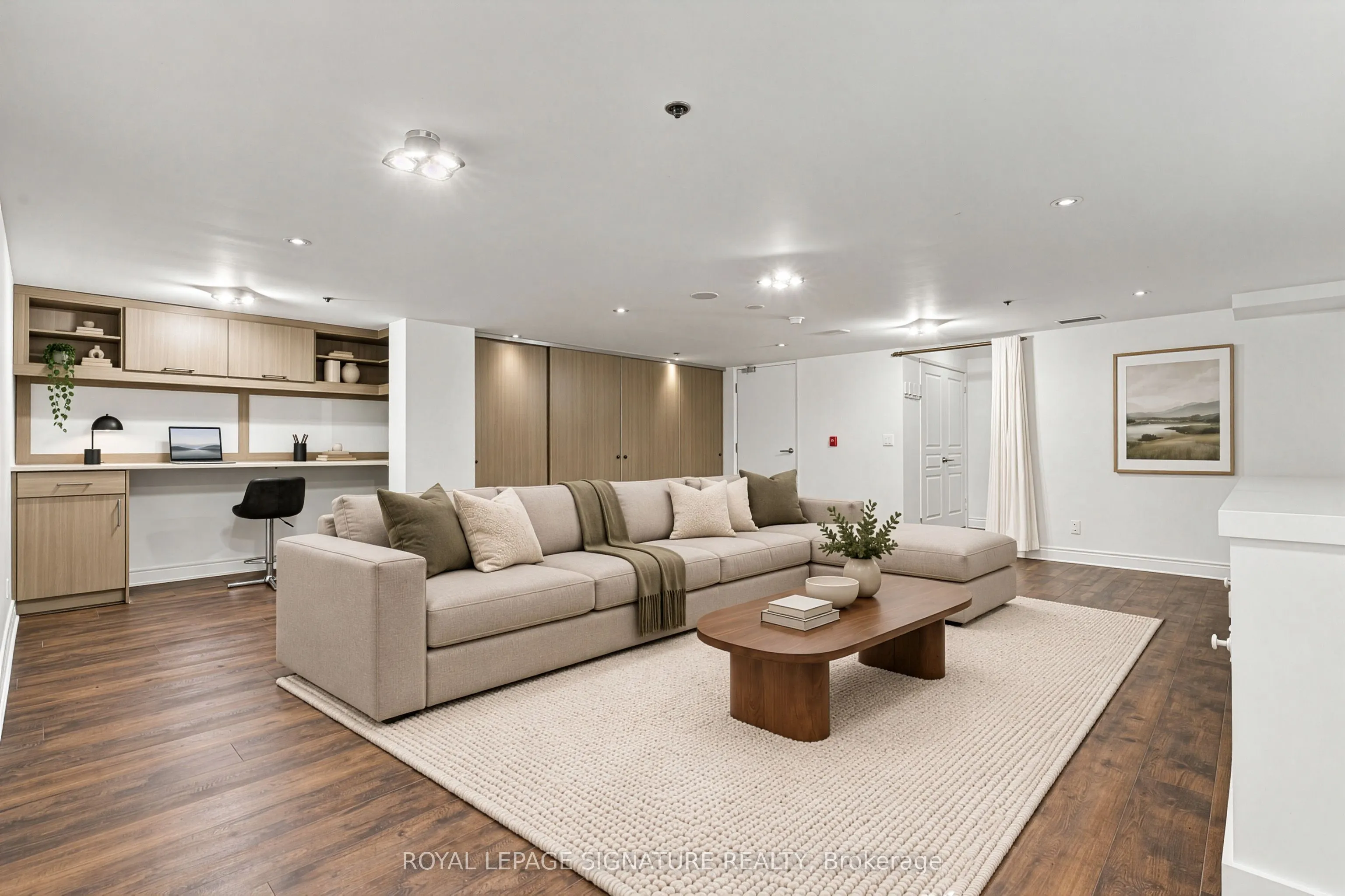 2230 Lake Shore Boulevard W #107